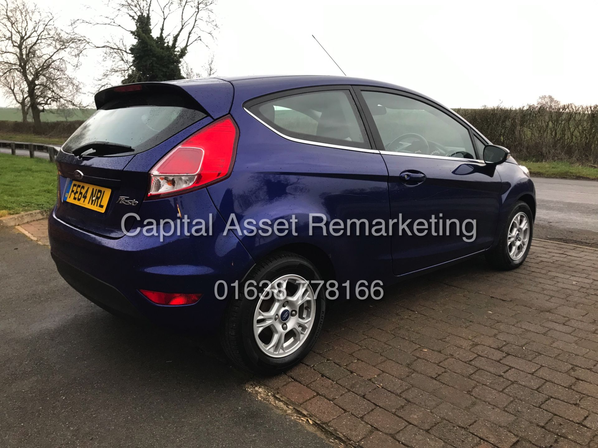 ON SALE FORD FIESTA 1.6TDCI "ZETEC ECONETIC" 1 OWNER FSH (2015 MODEL) ZERO £ ROAD TAX - AIR CON - Image 5 of 27