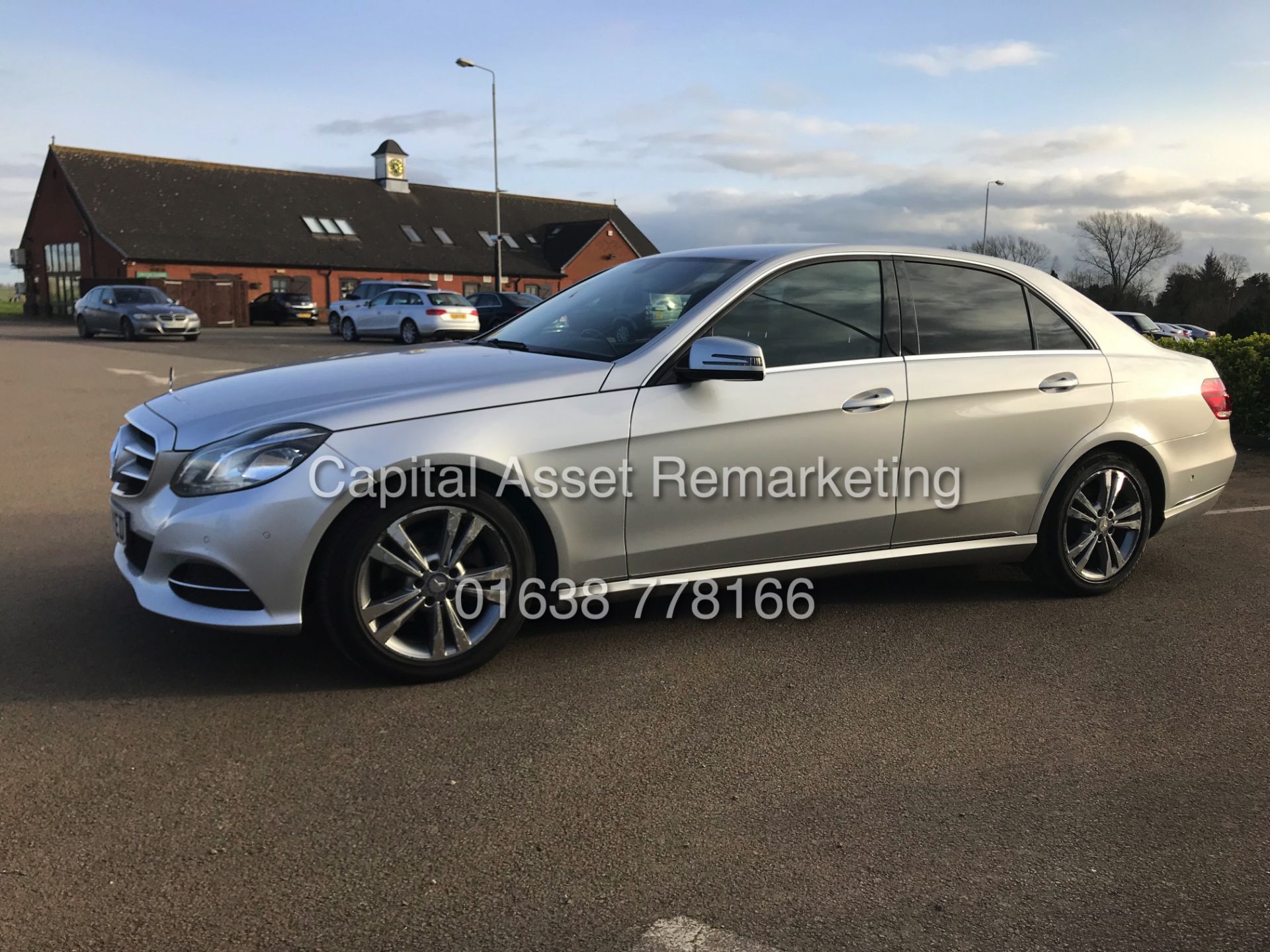 MERCEDES E220d "SPECIAL EQUIPMENT" 7G TRONIC AUTO (2015 MODEL) 1 OWNER - SAT NAV - LEATHER - Image 8 of 26