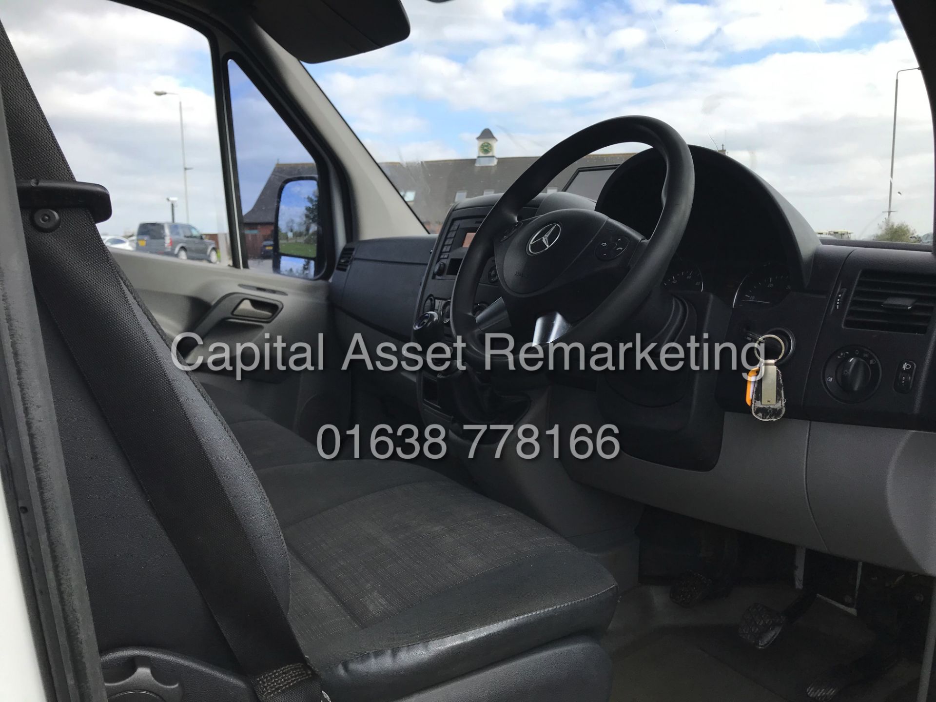 (ON SALE) MERCEDES SPRINTER 313CDI "130BHP" (14 REG) AIR CON - 1 OWNER FSH - ELEC PACK - CRUISE - Image 9 of 16