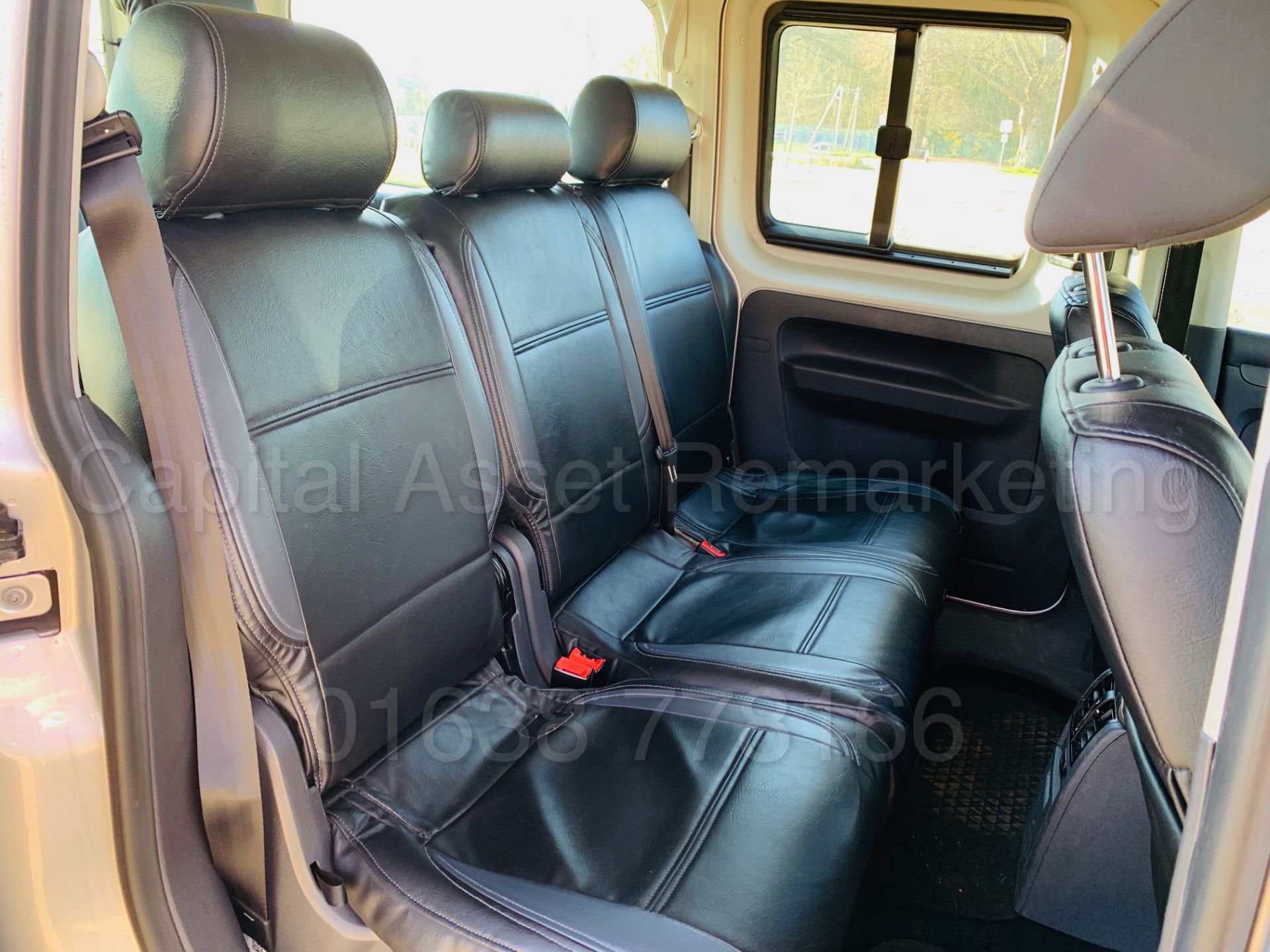 (On Sale) VW CADDY MAXI LIFE *7 SEATER MPV* (64 REG) '2.0 TDI - 140 BHP - 6 SPEED' *AC* (NO VAT) - Image 24 of 42