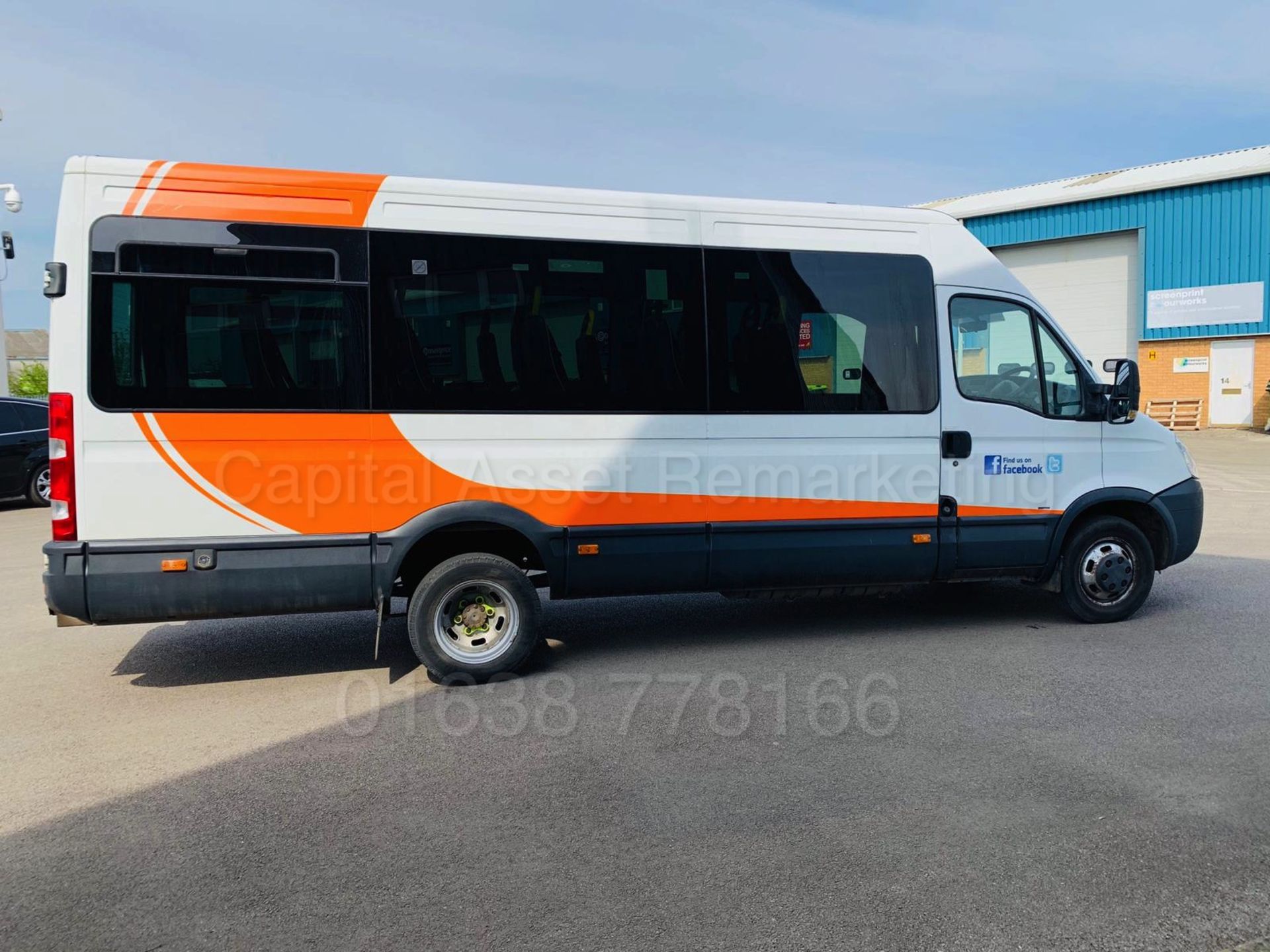 (On Sale) IVECO DAILY *16 SEATER MINI-BUS / COACH* (2010) '3.0 DIESEL - 146 BHP' *ELEC CHAIR RAMP* - Image 8 of 28