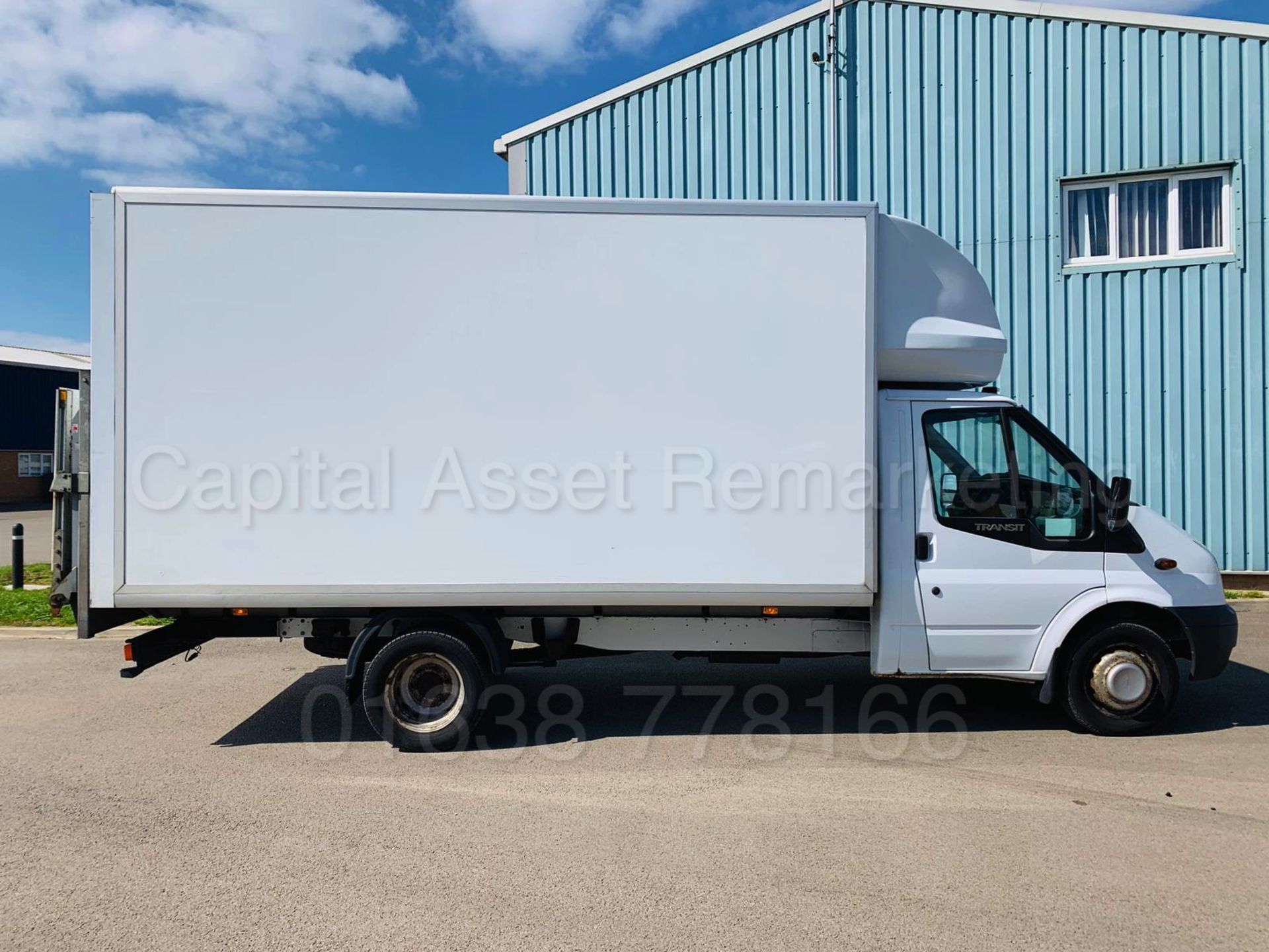 FORD TRANSIT 125 T350L RWD *LWB - LUTON / BOX VAN* (2013) '2.2 TDCI - 125 BHP - 6 SPEED' *TAIL-LIFT* - Image 12 of 26