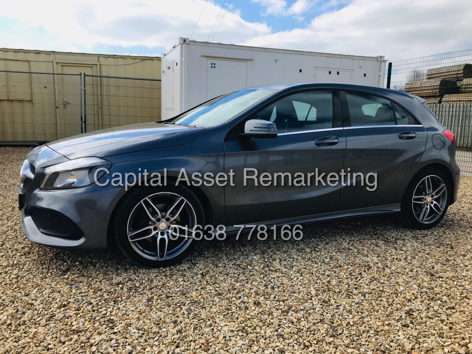 (ON SALE) MERCEDES A180d "AMG LINE - EXECUTIVE" (2017 MODEL) - LEATHER -SAT NAV -REVERSING CAMERA - Bild 2 aus 25