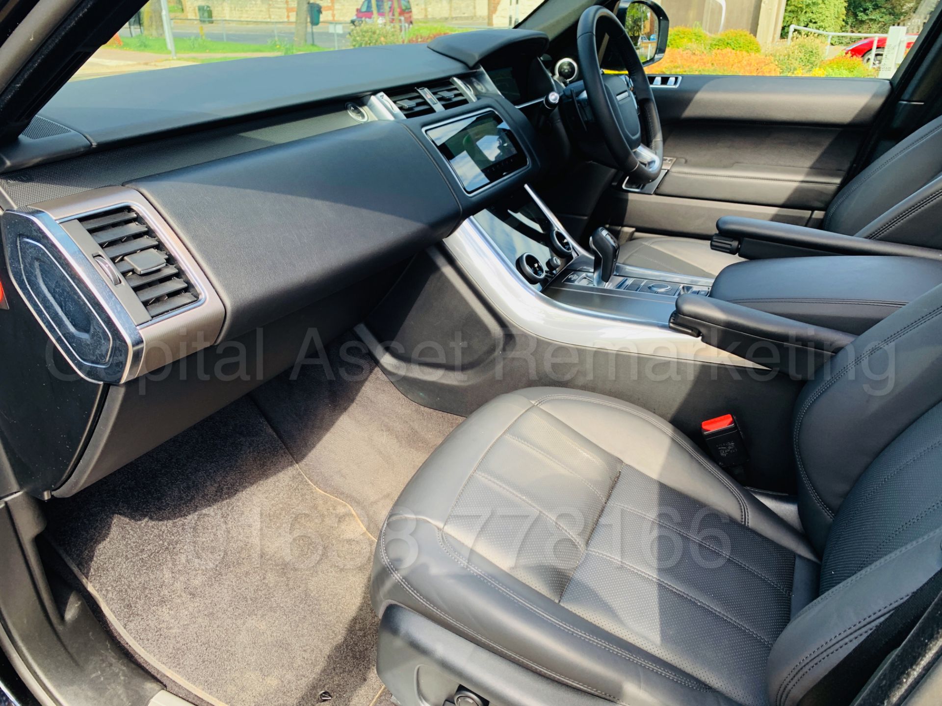 (ON SALE) RANGE ROVER SPORT *HSE* (2019 - ALL NEW MODEL) '3.0 SDV6 - 306 BHP - 8 SPEED AUTO' - Image 22 of 73