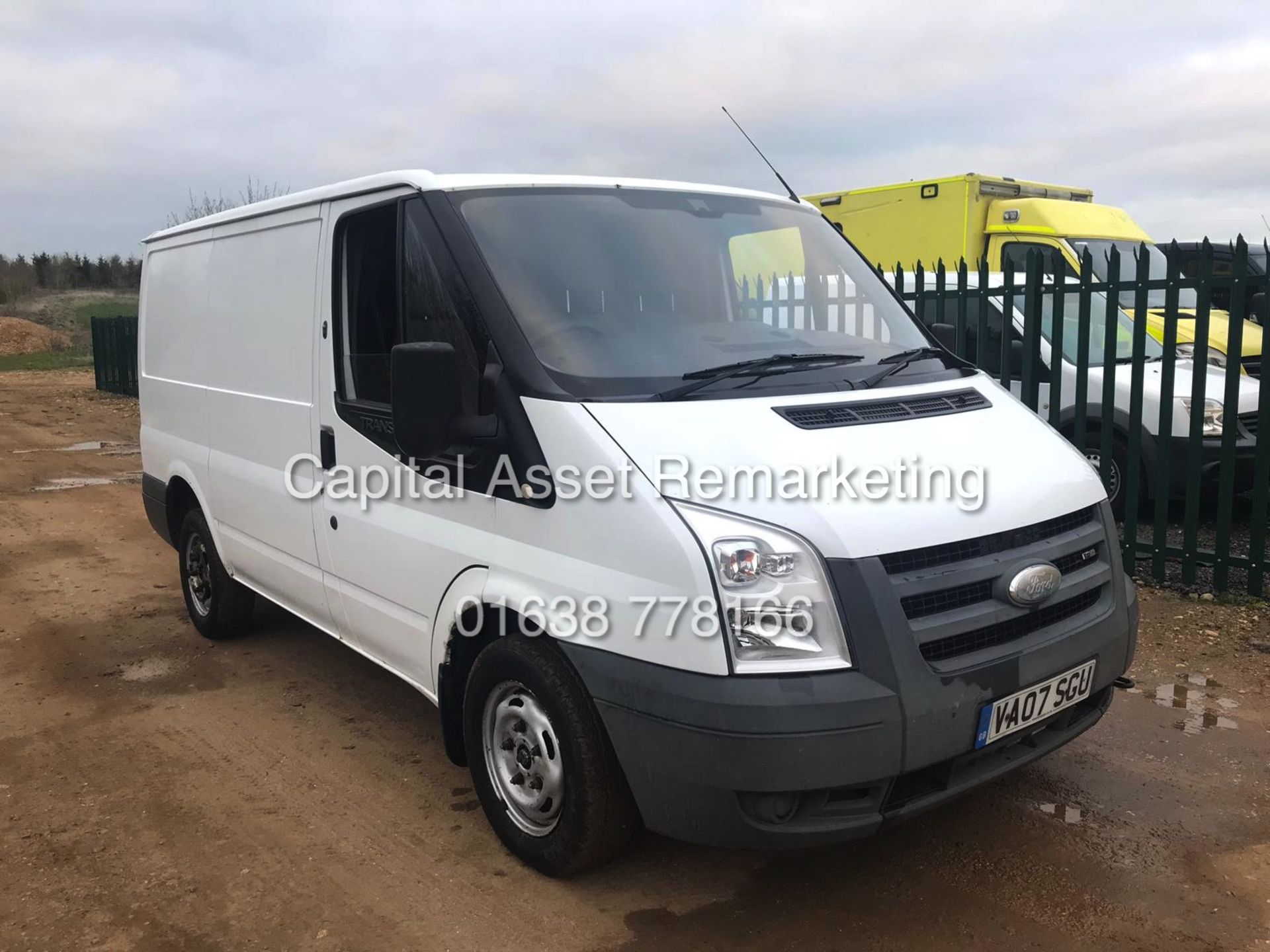 FORD TRANSIT 2.2TDCI T260 (07 REG - NEW SHAPE) 3 SEATER - FACTORY BULKHEAD - SIDE LOADING DOOR - Bild 3 aus 11