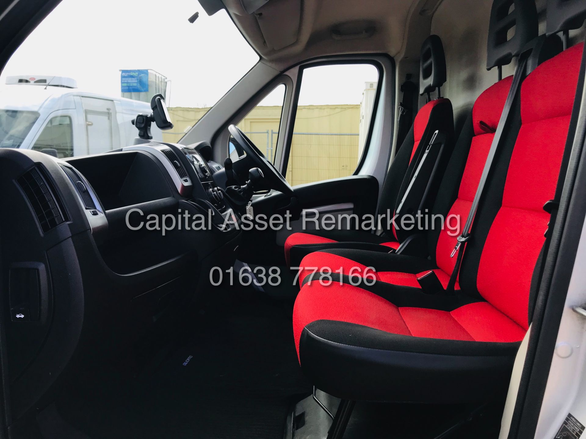 FIAT DUCATO 2.3 MULTI-JET (2014 MODEL) 1 OWNER - AIR CON - ELEC PACK - SAT NAV - LOW MILEAGE FSH - Bild 14 aus 16