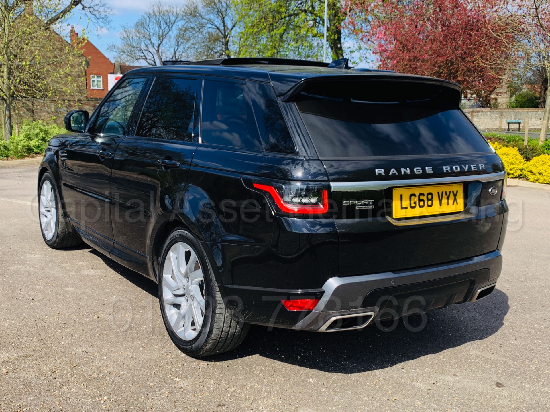 (ON SALE) RANGE ROVER SPORT *HSE* (2019 - ALL NEW MODEL) '3.0 SDV6 - 306 BHP - 8 SPEED AUTO' - Image 8 of 73