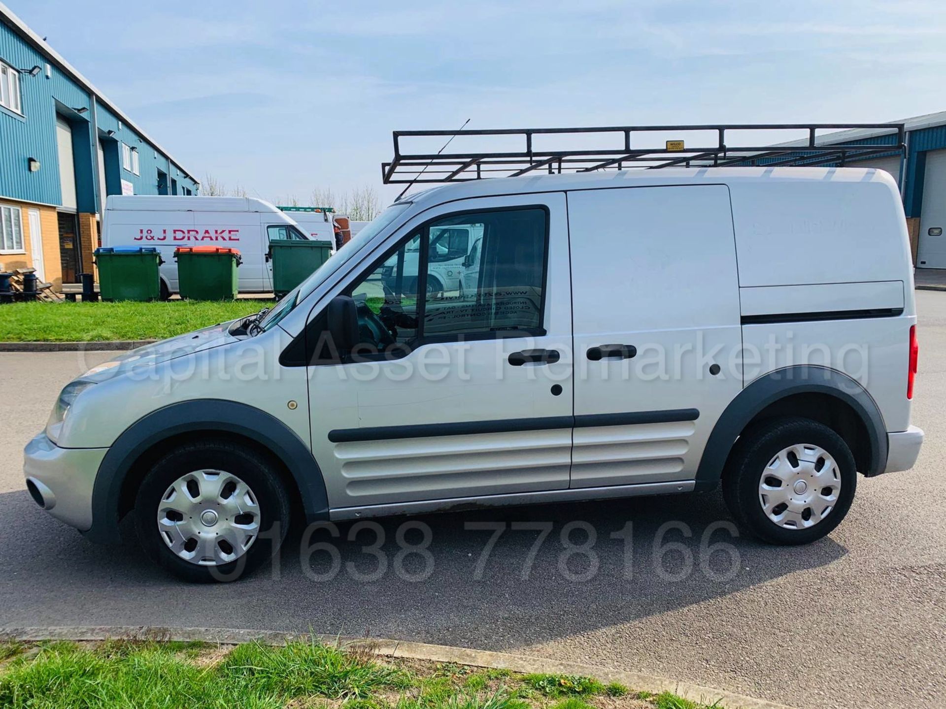 FORD TRANSIT CONNECT *TREND EDITION* (2010 - NEW MODEL) '1.8 TDCI - 90 BHP' **AIR CON** - Bild 3 aus 26