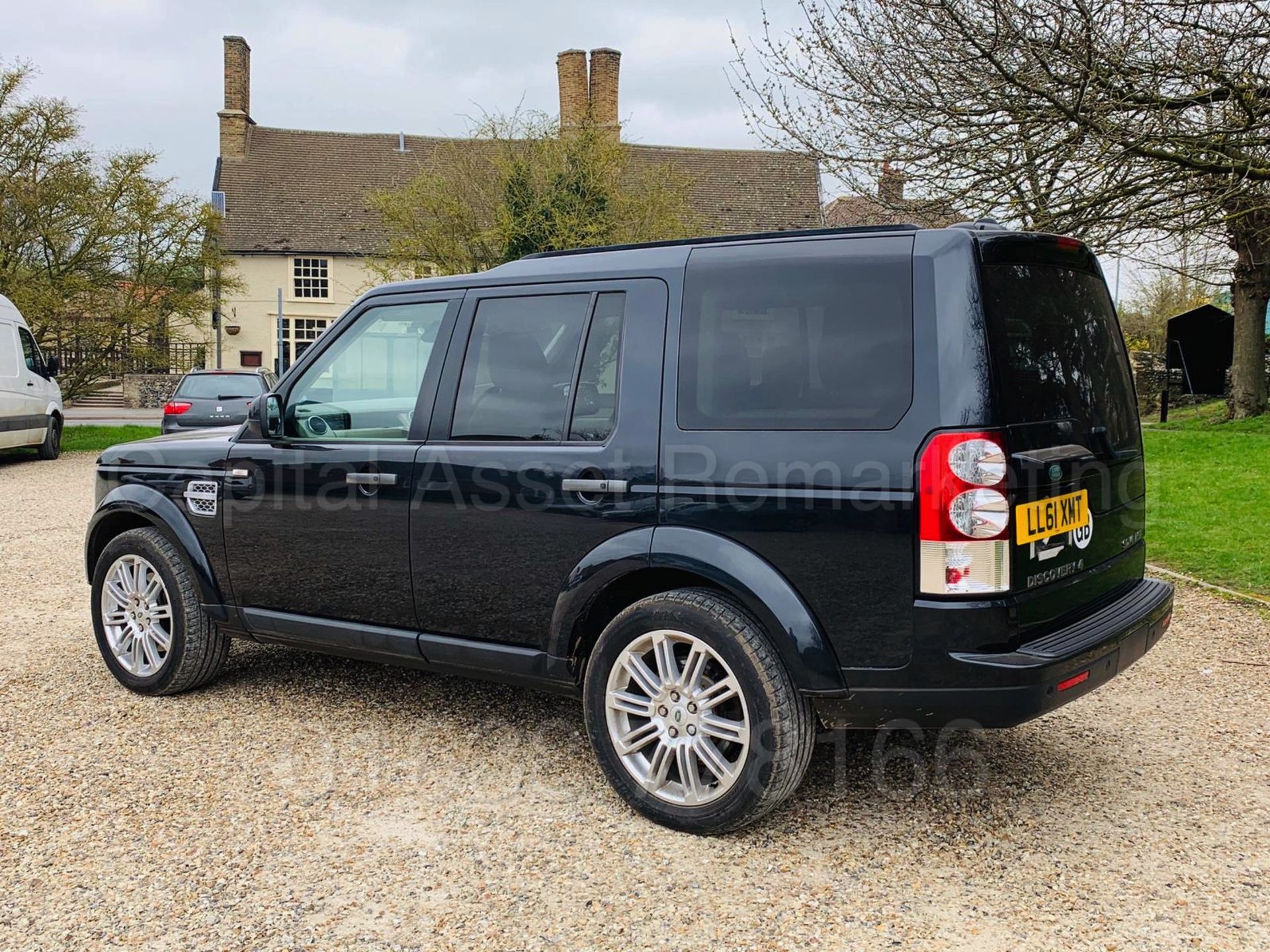 LAND ROVER DISCOVERY *HSE EDITION* 7 SEATER SUV (2012 MODEL) '3.0 SDV6- 8 SPEED AUTO' **HUGE SPEC** - Bild 9 aus 48