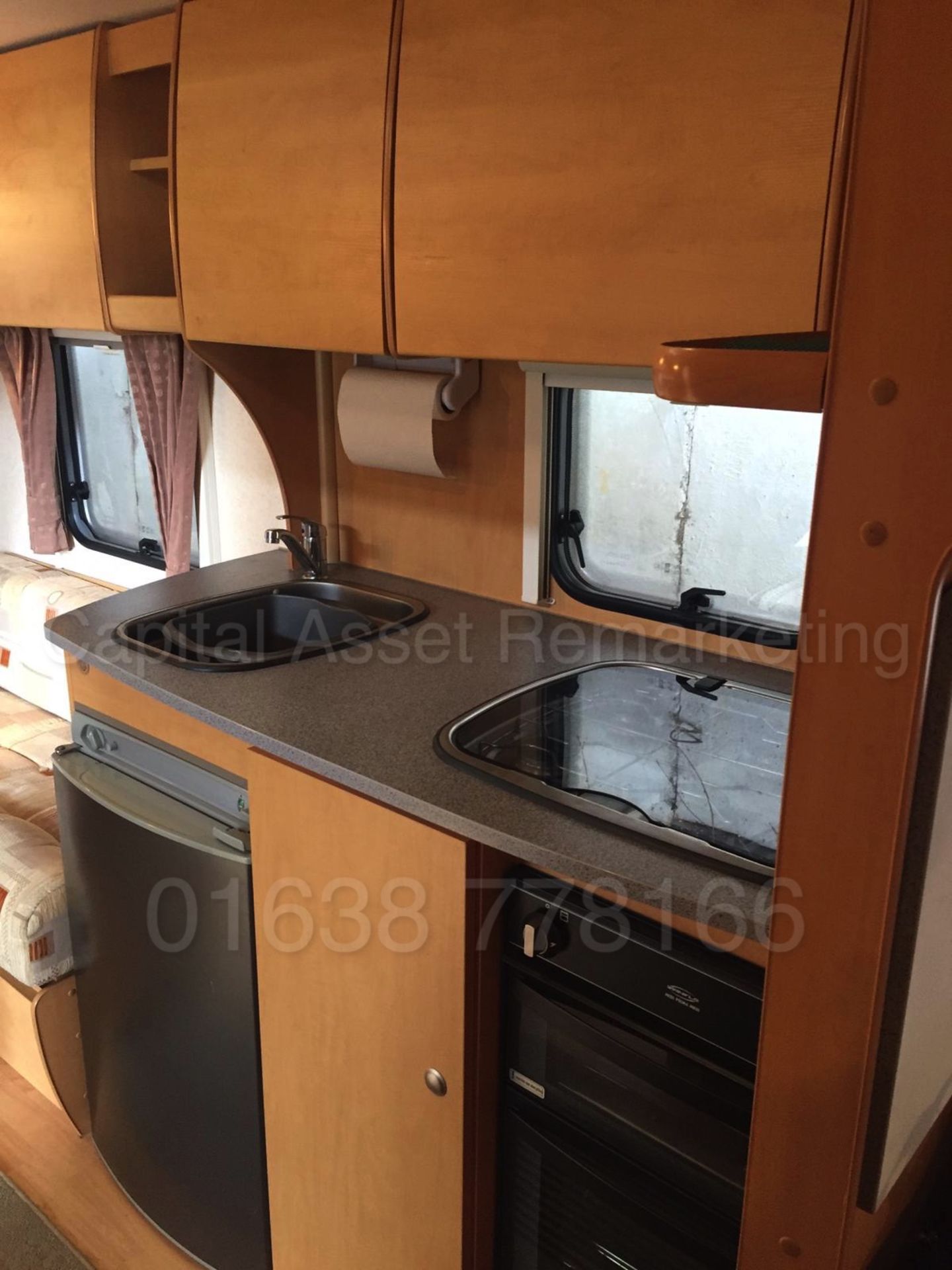 BAILEY RANGER 460-4 (2009) *4 BERTH TOURING CARAVAN* 'FIXED END BEDROOM - SHOWER UNIT' (NO VAT) - Bild 16 aus 18