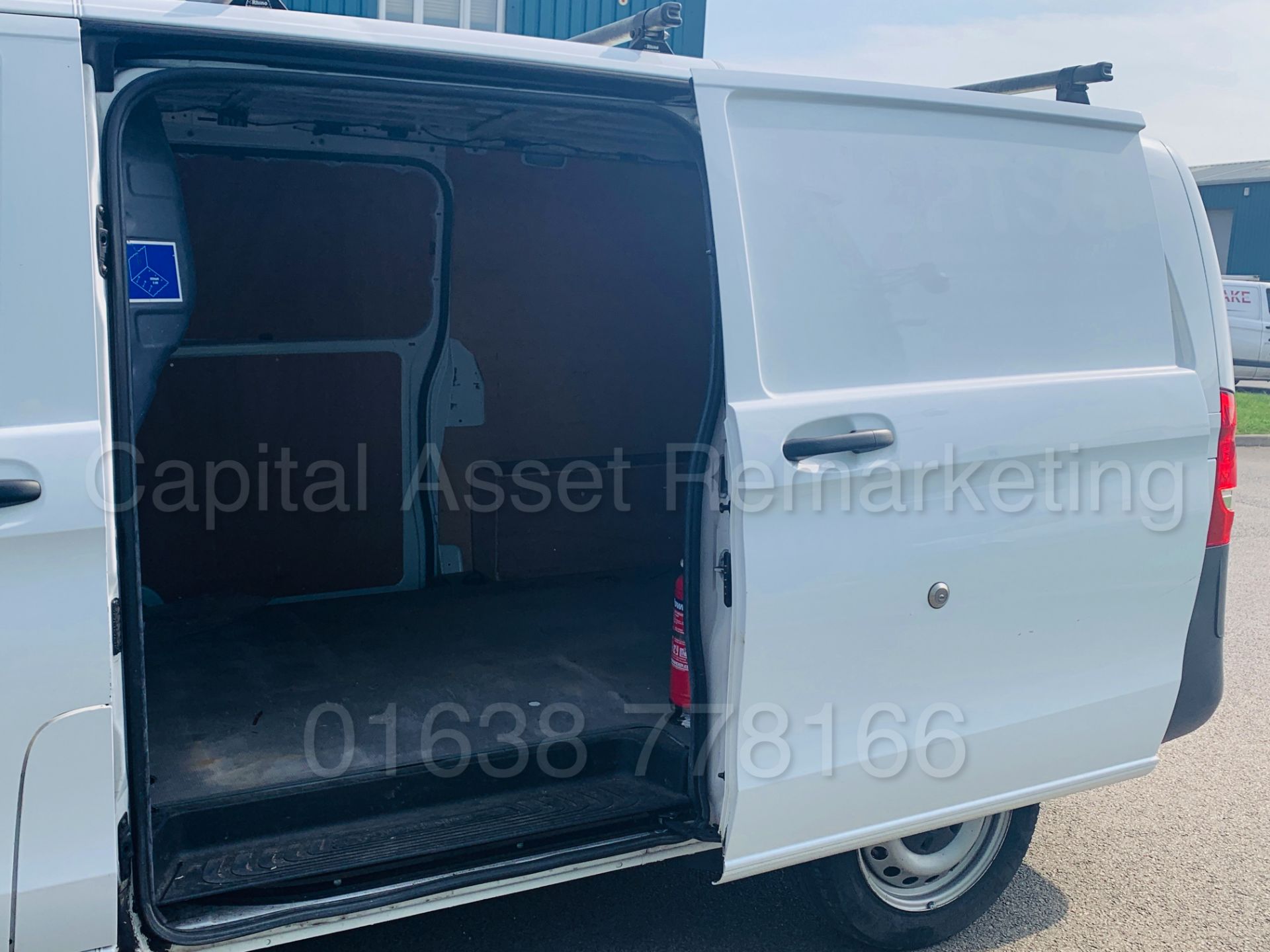 (ON SALE) MERCEDES-BENZ VITO 111 CDI *LWB - PANEL VAN* (2016) '1.6 CDI - 114 BHP -6 SPEED' (1 OWNER) - Image 18 of 37