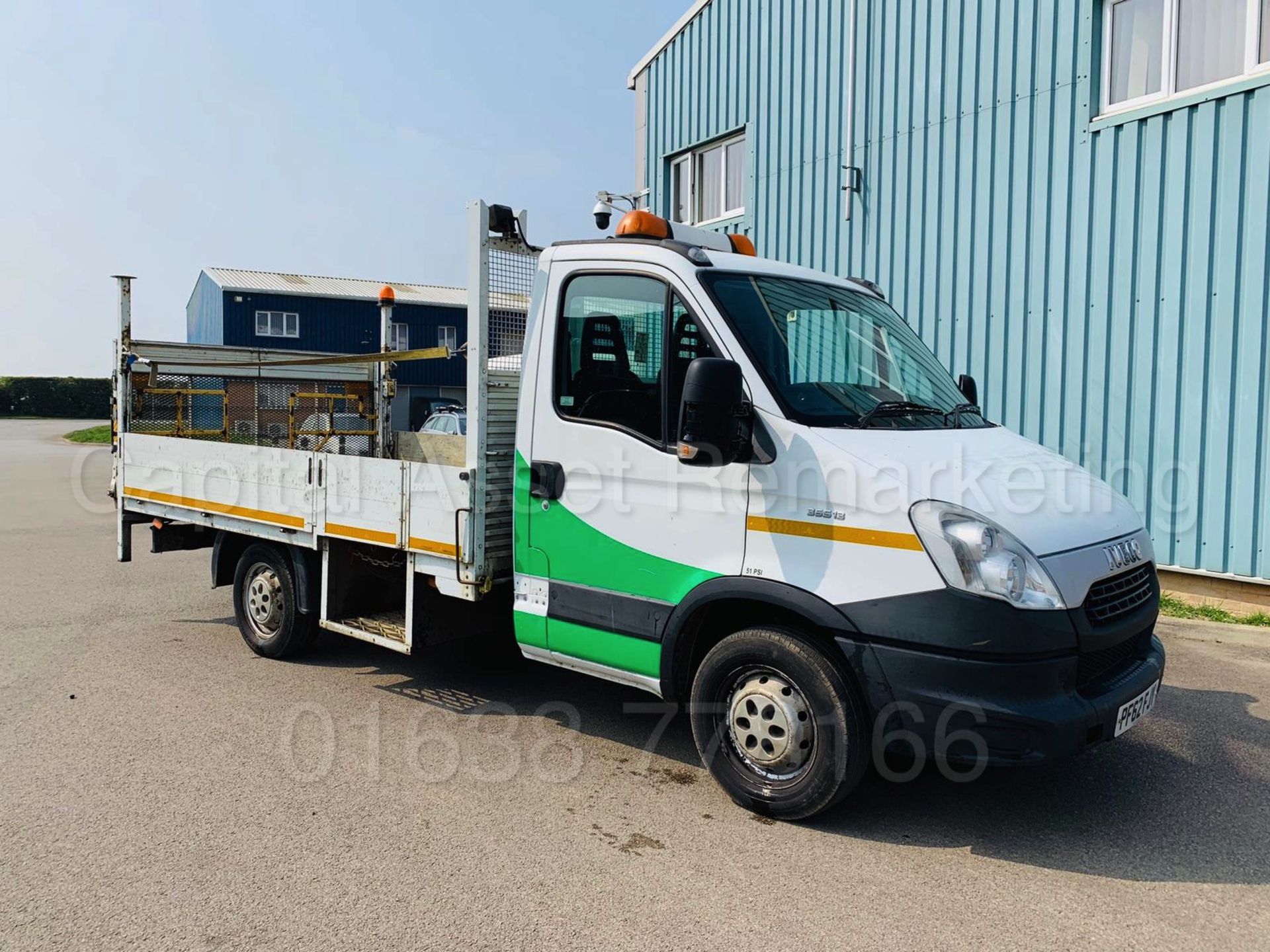 (ON SALE) IVECO DAILY 35S13 *DROPSIDE TRUCK* (2013) '2.3 DIESEL - 6 SPEED' **3500 KG** (LOW MILES)