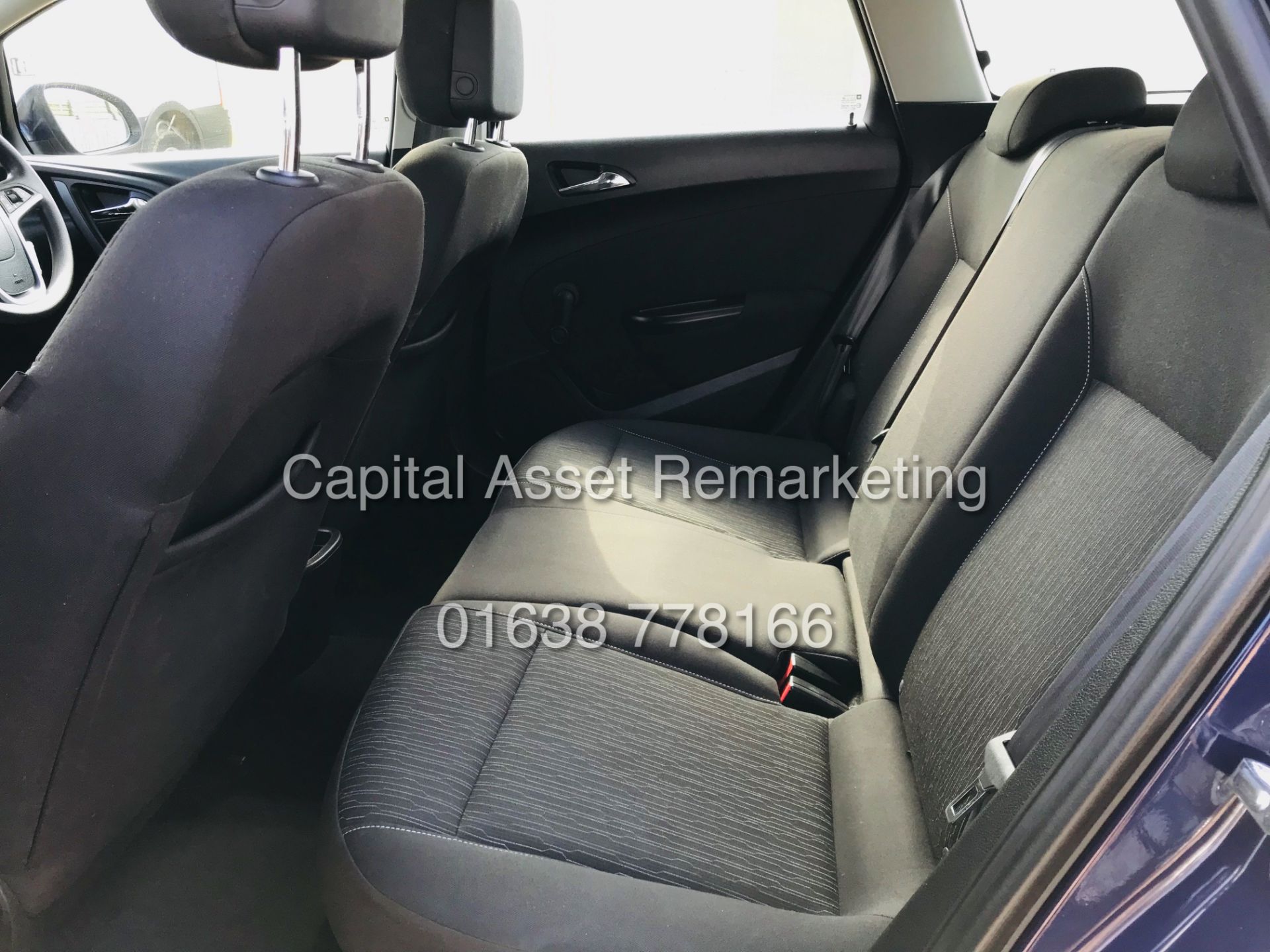 (ON SALE) VAUXHALL ASTRA 1.6CDTI "DESIGN" ESTATE (2015 MODEL) 1 OWNER FSH - AIR CON - CRUISE - Image 11 of 13