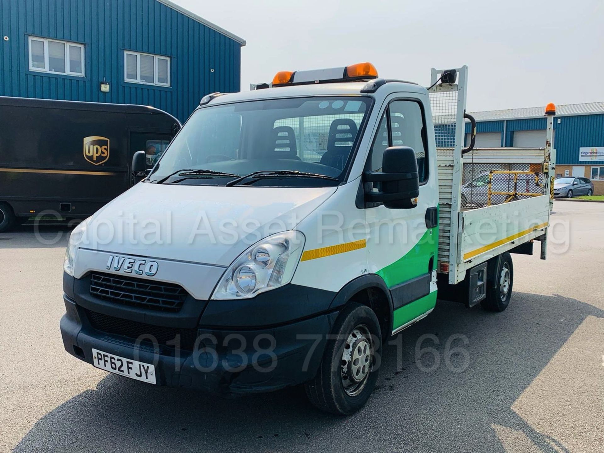 (ON SALE) IVECO DAILY 35S13 *DROPSIDE TRUCK* (2013) '2.3 DIESEL - 6 SPEED' **3500 KG** (LOW MILES) - Image 4 of 22