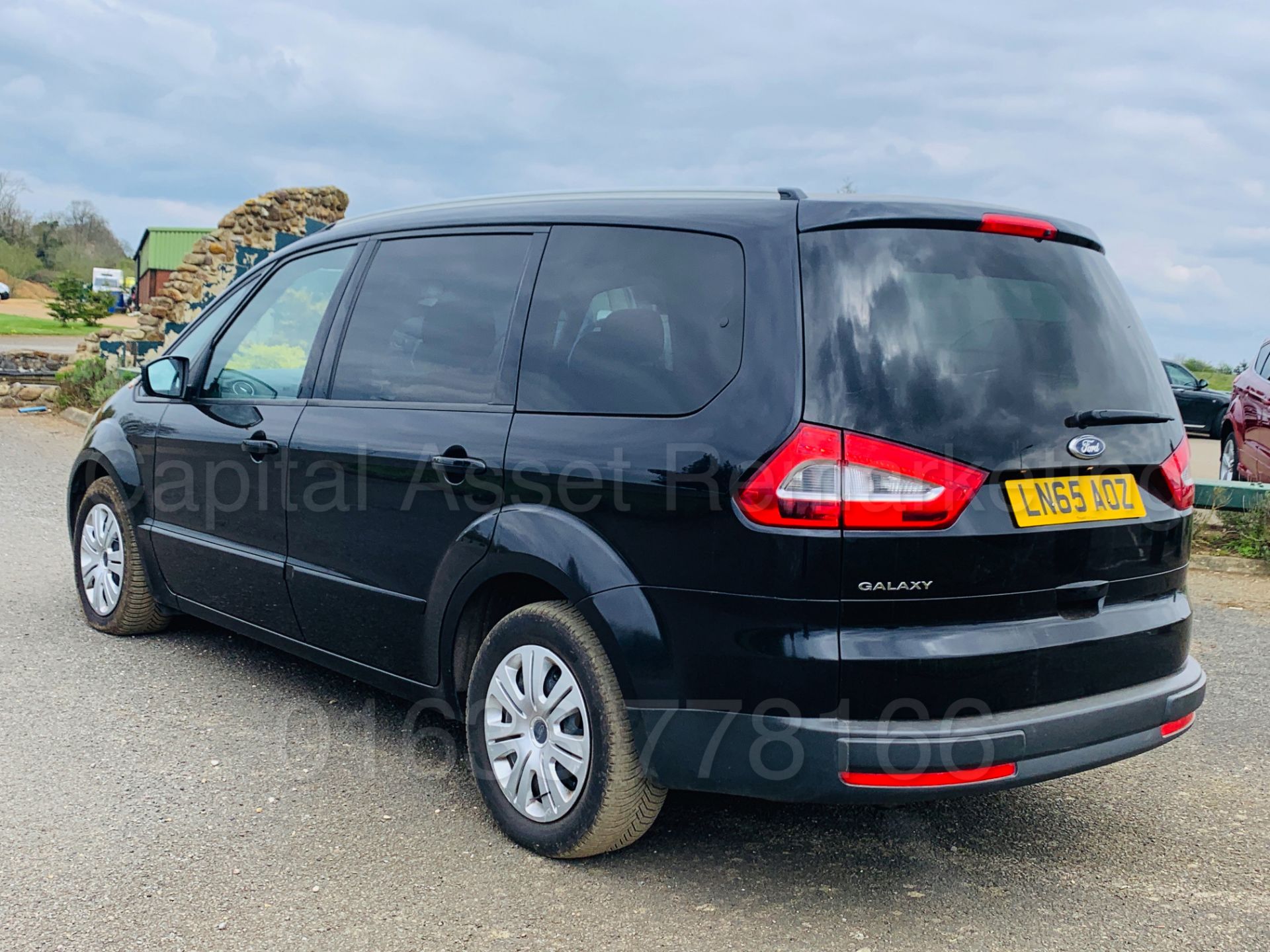 ON SALE FORD GALAXY *ZETEC* 7 SEATER MPV (2016 MODEL) '2.0 TDCI - 140 BHP - POWER SHIFT' (1 OWNER) - Image 7 of 40