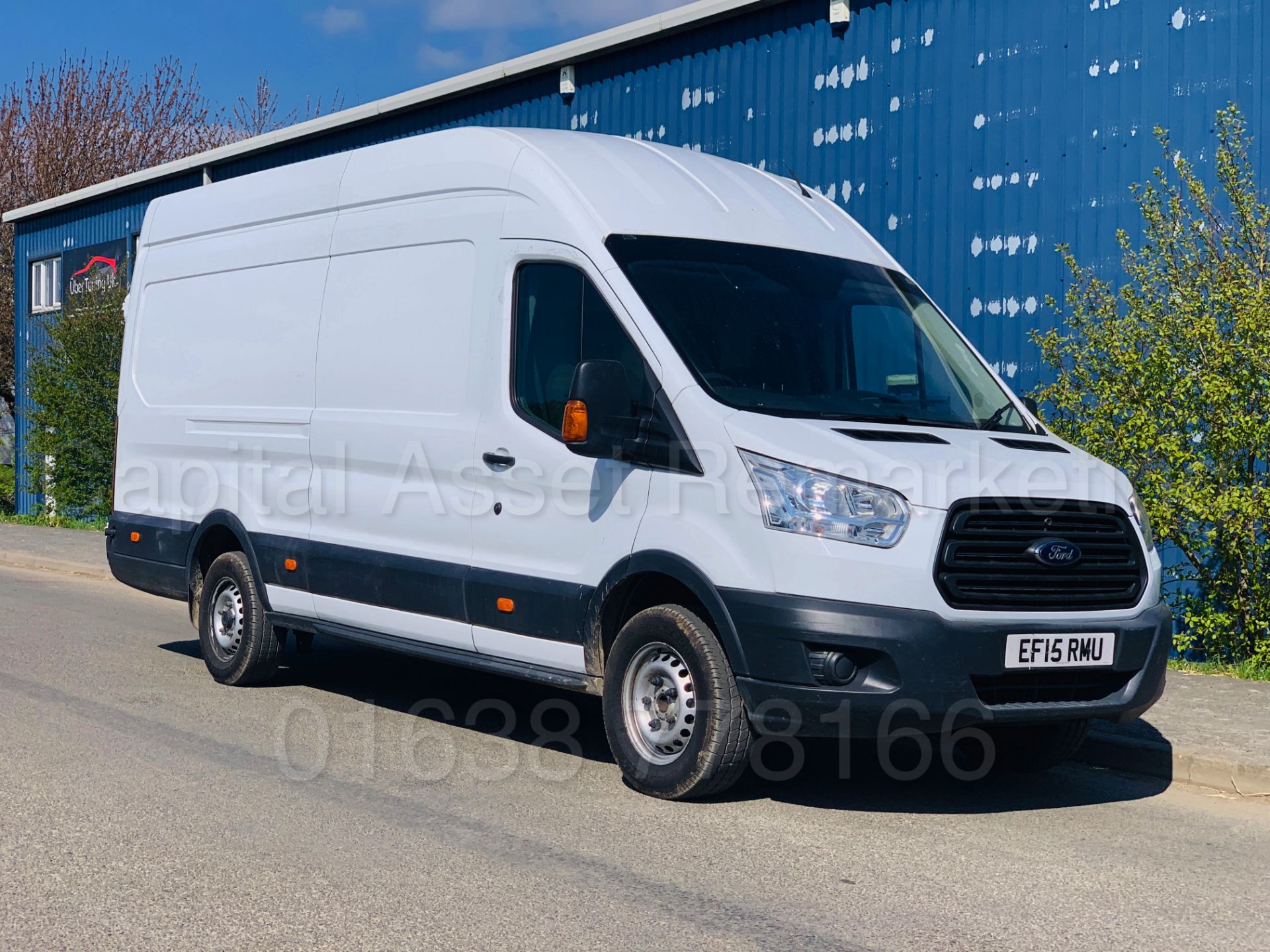 FORD TRANSIT T350L *L4 - XLWB PANEL VAN* (2015-NEW MODEL) '2.2 TDCI - 125 BHP - 6 SPEED' *LOW MILES* - Bild 3 aus 35