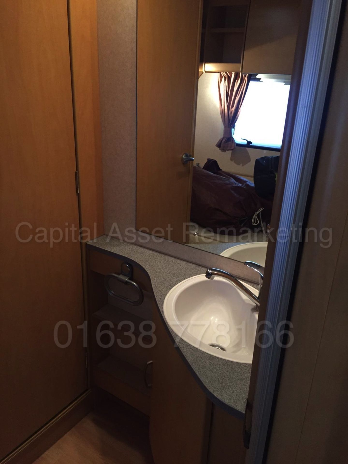 BAILEY RANGER 460-4 (2009) *4 BERTH TOURING CARAVAN* 'FIXED END BEDROOM - SHOWER UNIT' (NO VAT) - Image 10 of 18