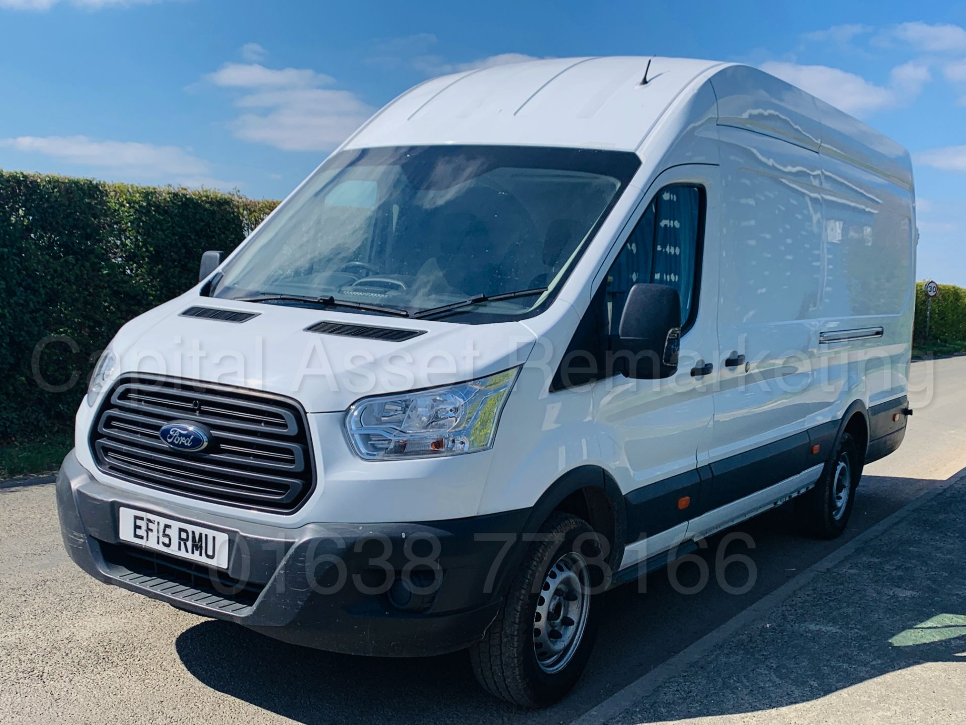 FORD TRANSIT T350L *L4 - XLWB PANEL VAN* (2015-NEW MODEL) '2.2 TDCI - 125 BHP - 6 SPEED' *LOW MILES* - Bild 5 aus 35