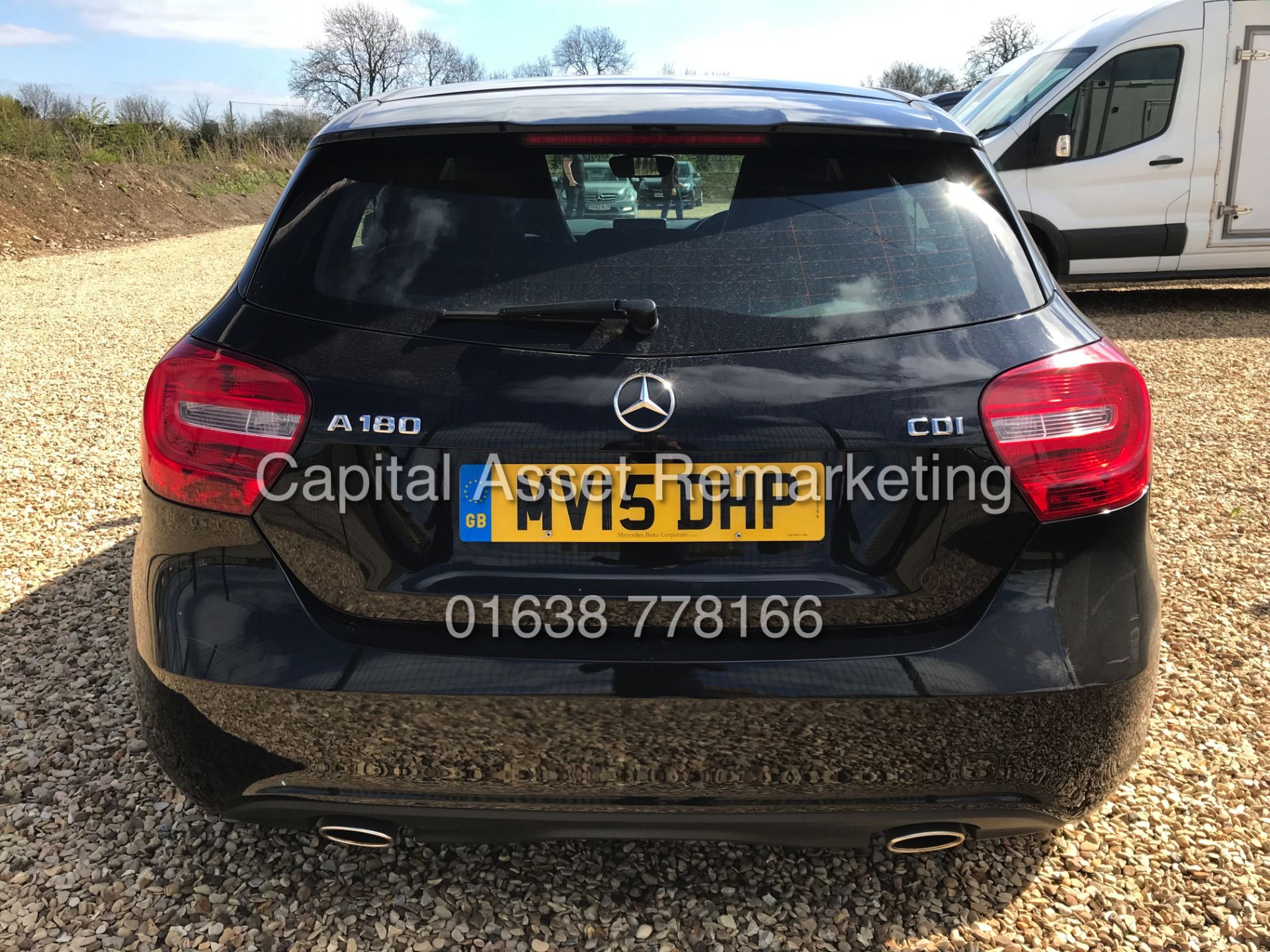 (ON SALE) MERCEDES A180d "SPORT" (15 REG) ONLY 1 OWNER FSH - SAT NAV - LEATHER - AIR CON - CRUISE - Bild 5 aus 21