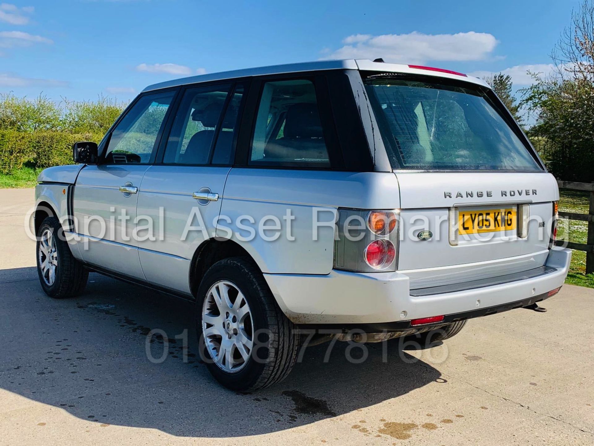 (ON SALE) RANGE ROVER VOGUE *HSE* 5 DOOR SUV (2005) '2.9 TD6 - AUTO - LEATHER - SAT NAV' (NO VAT) - Image 5 of 28