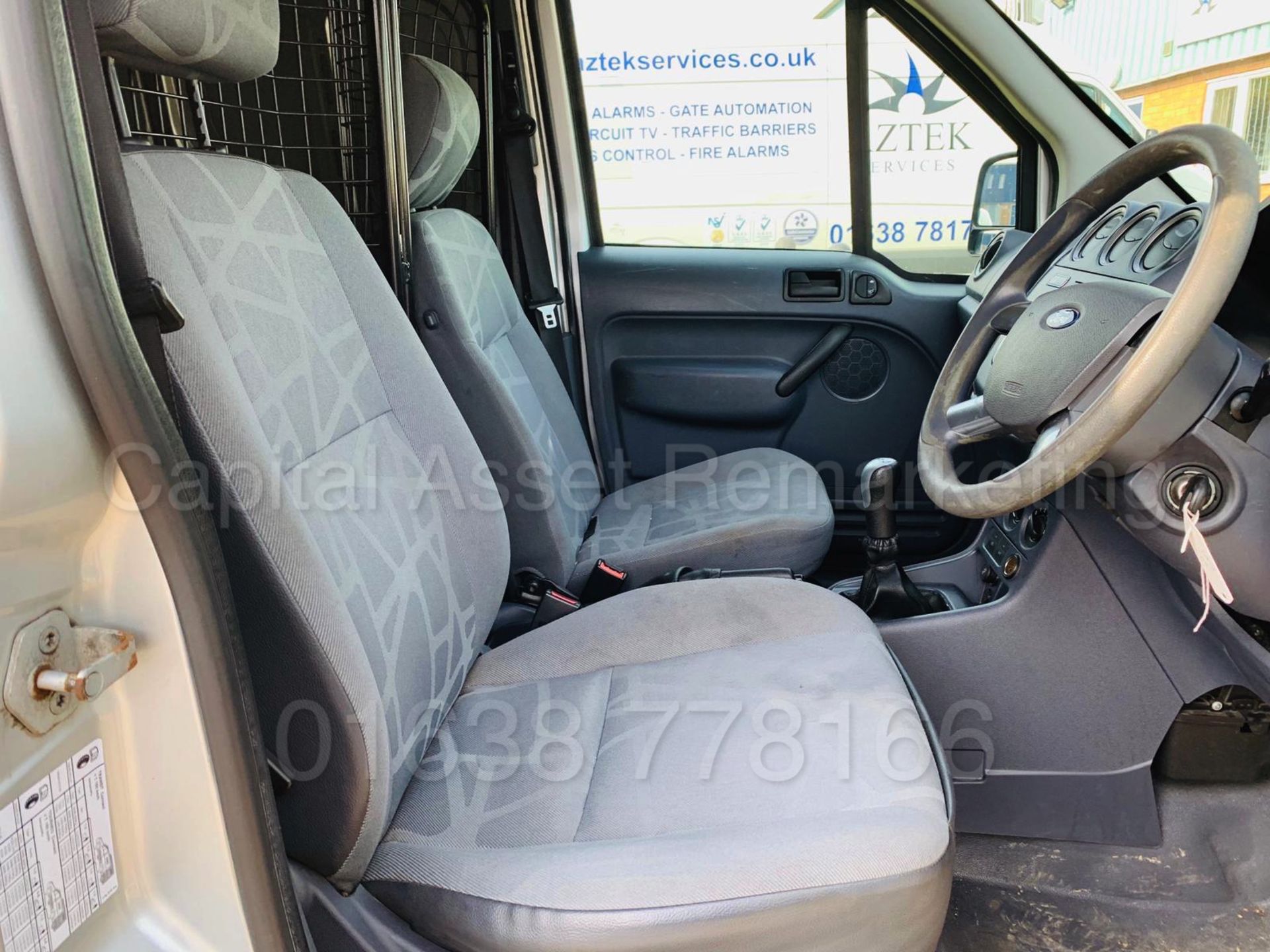 FORD TRANSIT CONNECT *TREND EDITION* (2010 - NEW MODEL) '1.8 TDCI - 90 BHP' **AIR CON** - Bild 21 aus 26