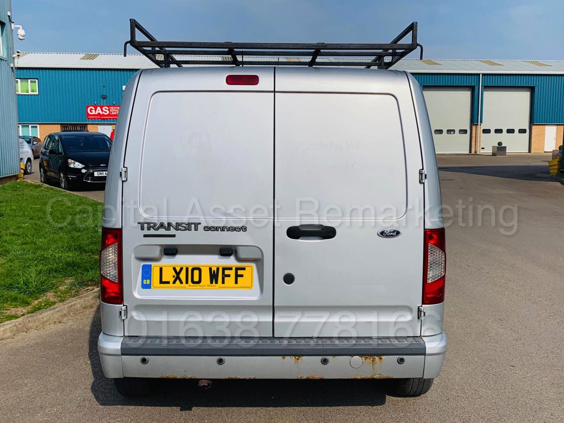 FORD TRANSIT CONNECT *TREND EDITION* (2010 - NEW MODEL) '1.8 TDCI - 90 BHP' **AIR CON** - Image 5 of 26