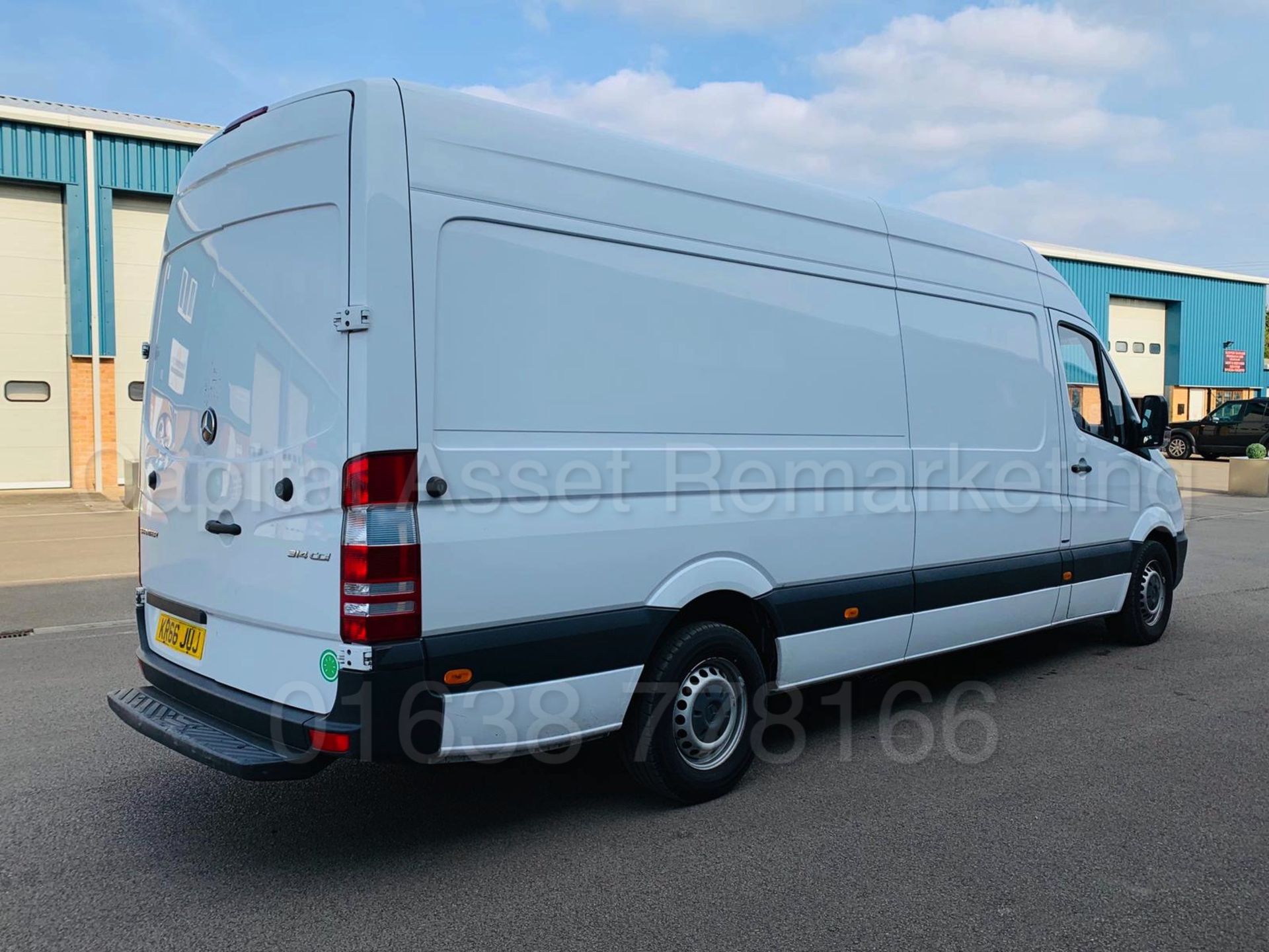 (0N SALE) MERCEDES-BENZ SPRINTER 314 CDI *LWB HI-ROOF* (2017 MODEL) 'EURO 6 - 140 BHP' (1 OWNER) - Image 12 of 30