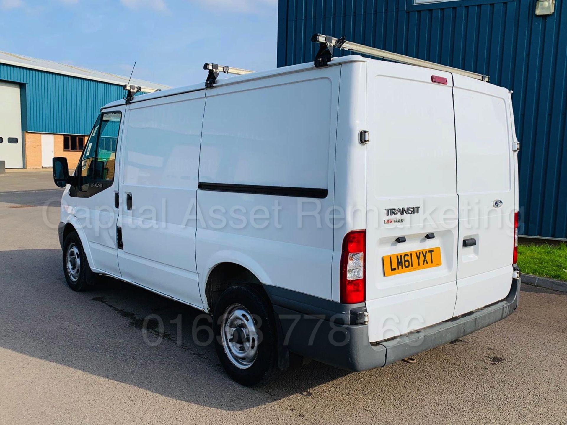 FORD TRANSIT 85 T280 FWD *SWB - PANEL VAN* (2012 MODEL) '2.2 TDCI - 85 BHP - 5 SPEED' - Image 6 of 27