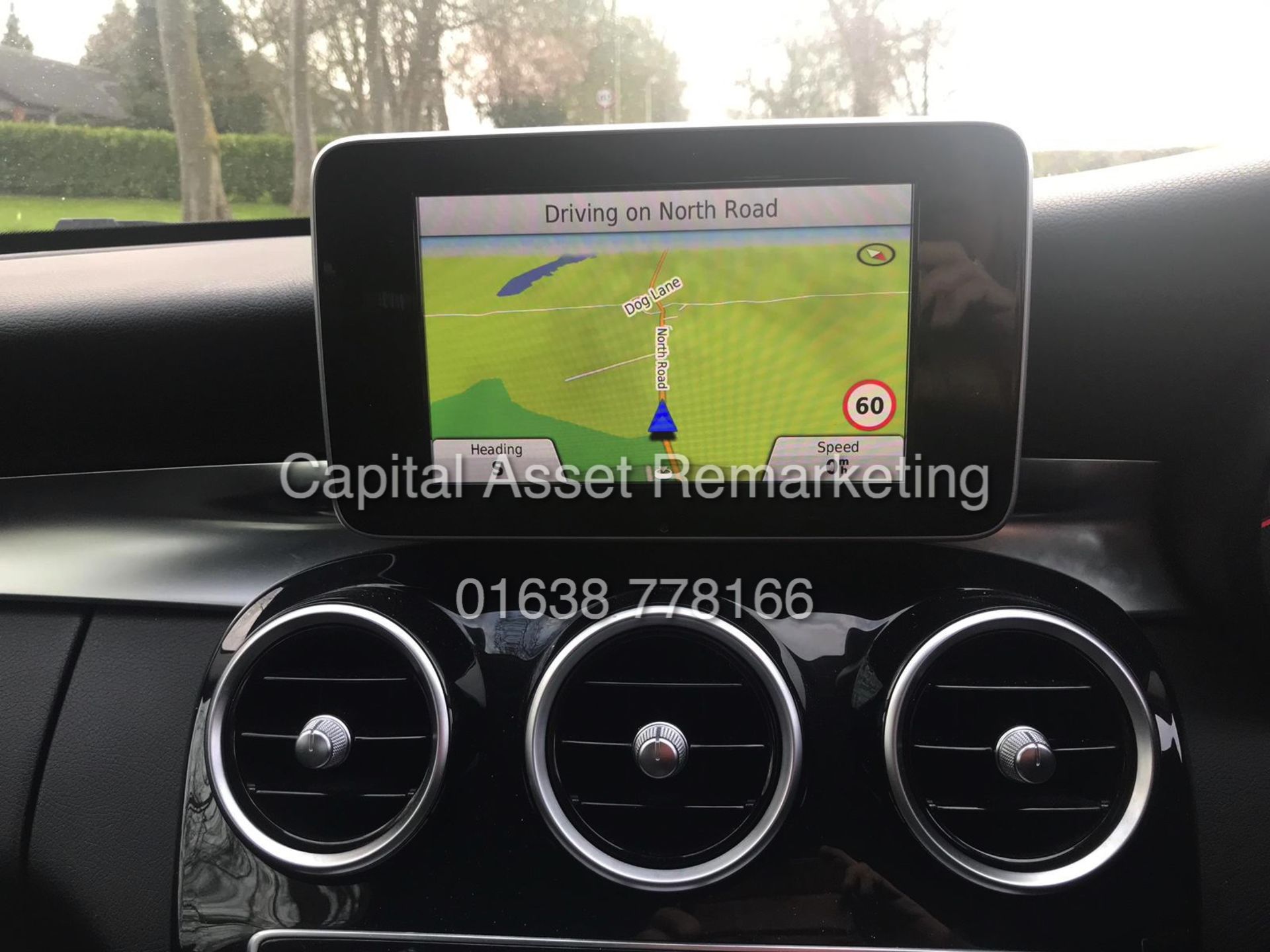 (ON SALE) MERCEDES C220d "SPECIAL EQUIPMENT" (15 REG) 1 OWNER - SAT NAV - FULL LEATHER -STOP / START - Image 6 of 14