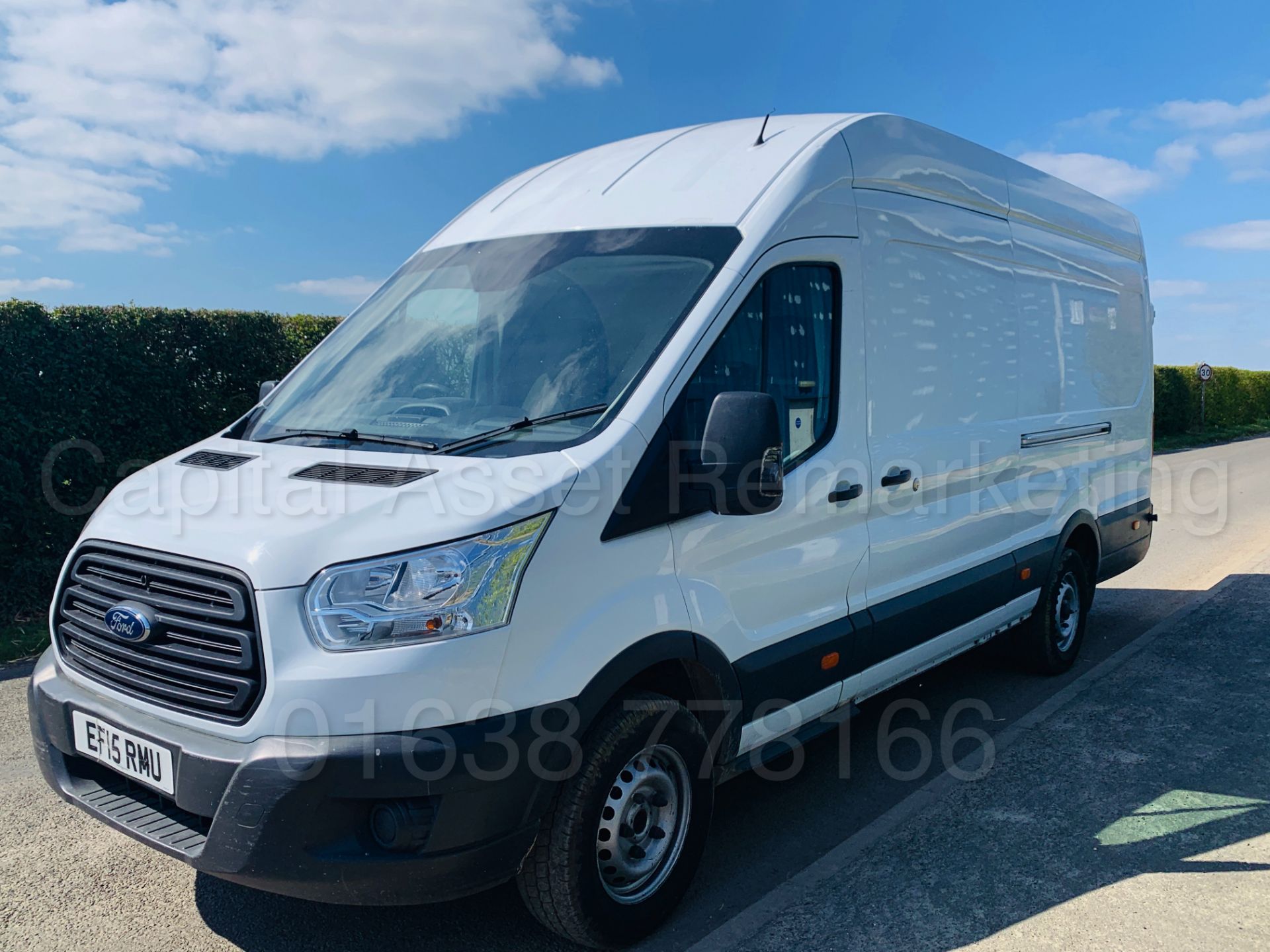 FORD TRANSIT T350L *L4 - XLWB PANEL VAN* (2015-NEW MODEL) '2.2 TDCI - 125 BHP - 6 SPEED' *LOW MILES* - Image 6 of 35