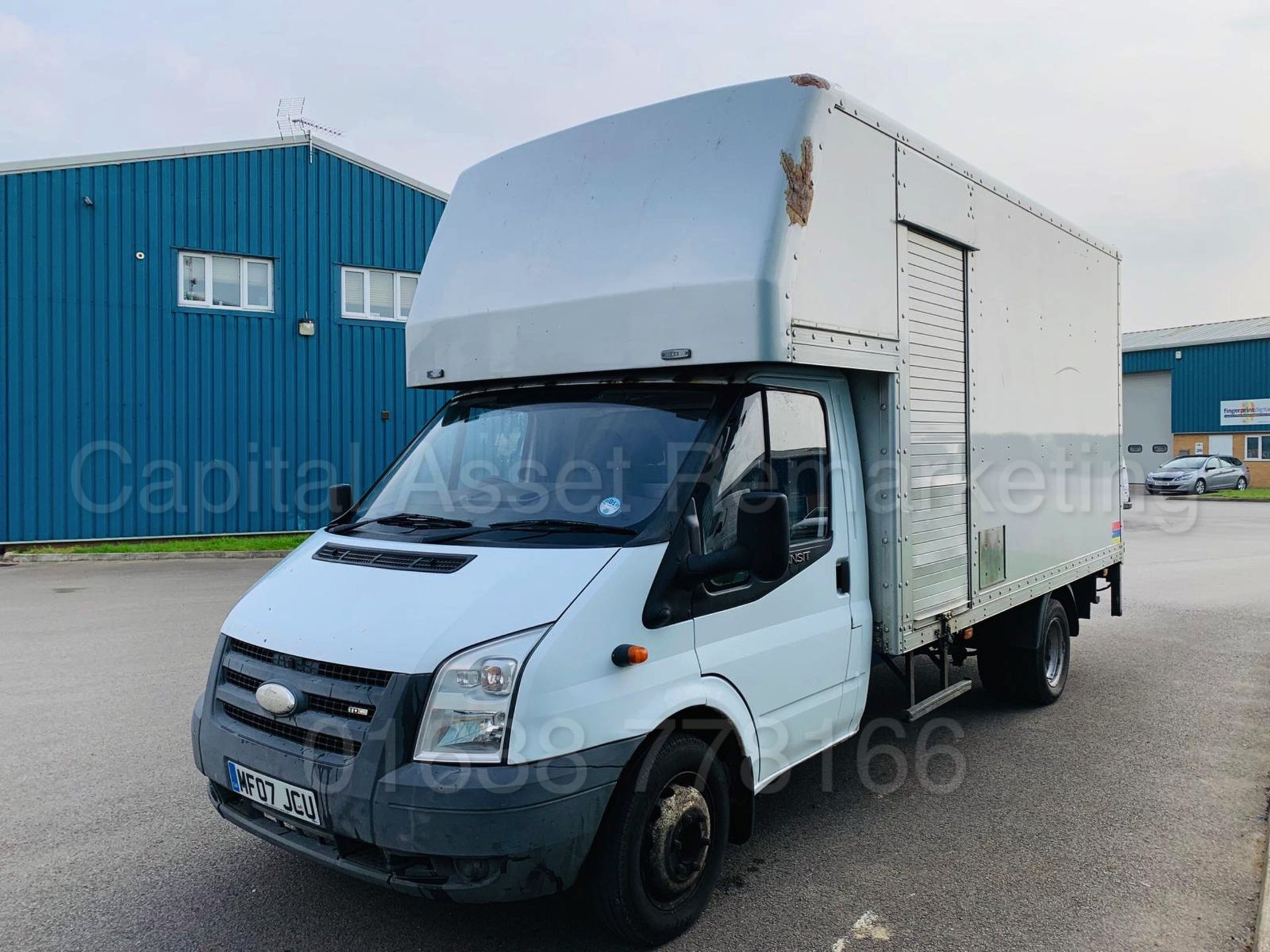 FORD TRANSIT T350L RWD *LWB - LUTON / BOX VAN* (2007) '2.4 TDCI - 6 SPEED' **TAIL-LIFT** (NO VAT) - Image 4 of 23