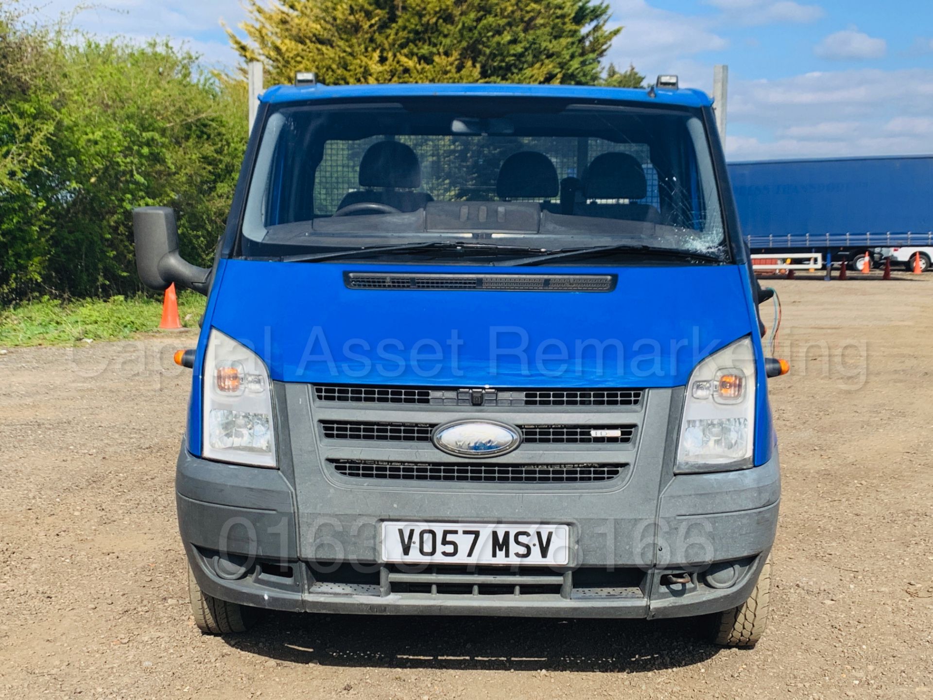 FORD TRANSIT T350L RWD *LWB - DROPSIDE TRUCK* (2008 MODEL) '2.4 TDCI- 115 BHP-6 SPEED' **TAIL-LIFT** - Image 4 of 31