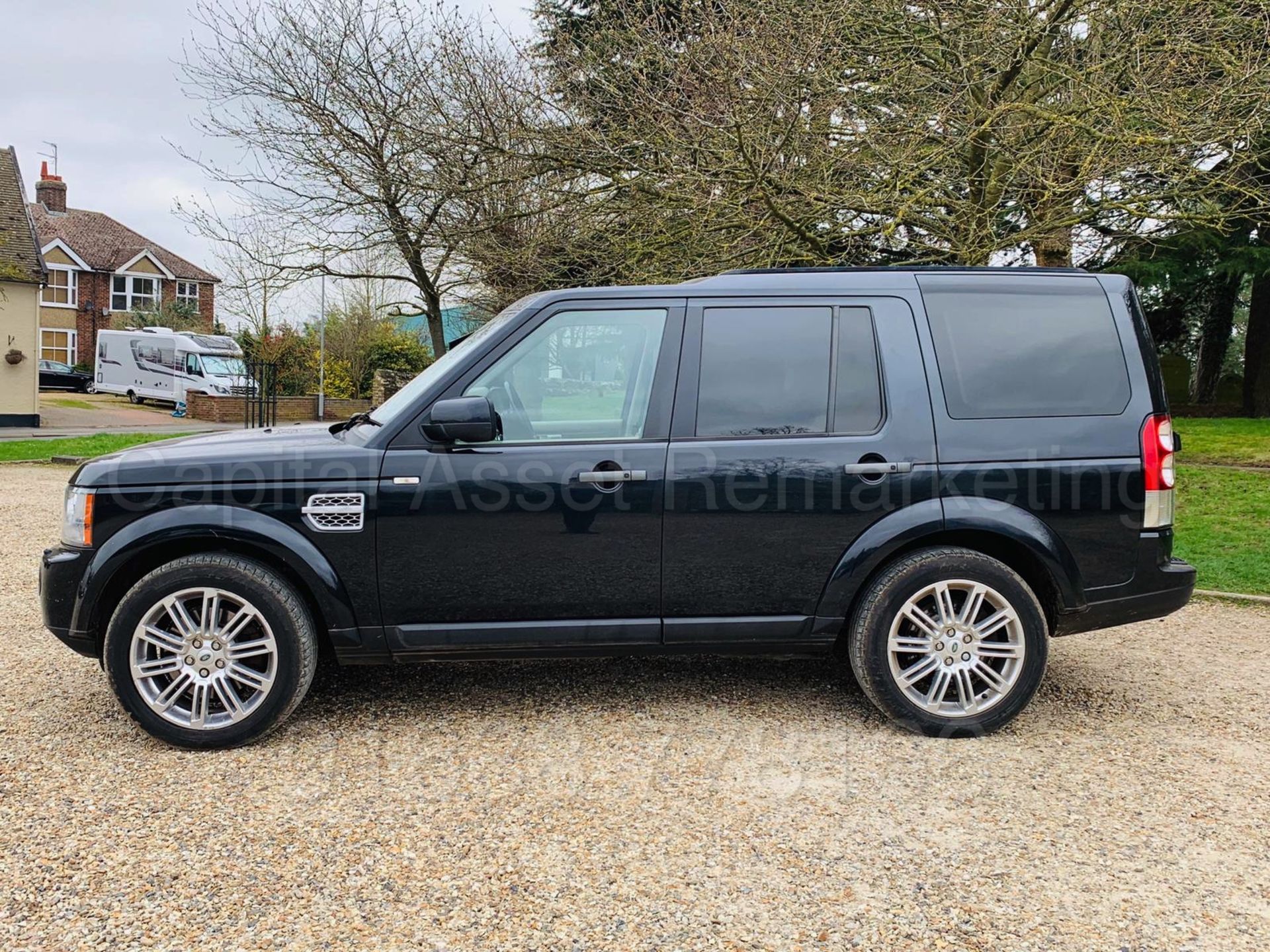 LAND ROVER DISCOVERY *HSE EDITION* 7 SEATER SUV (2012 MODEL) '3.0 SDV6- 8 SPEED AUTO' **HUGE SPEC** - Bild 8 aus 48