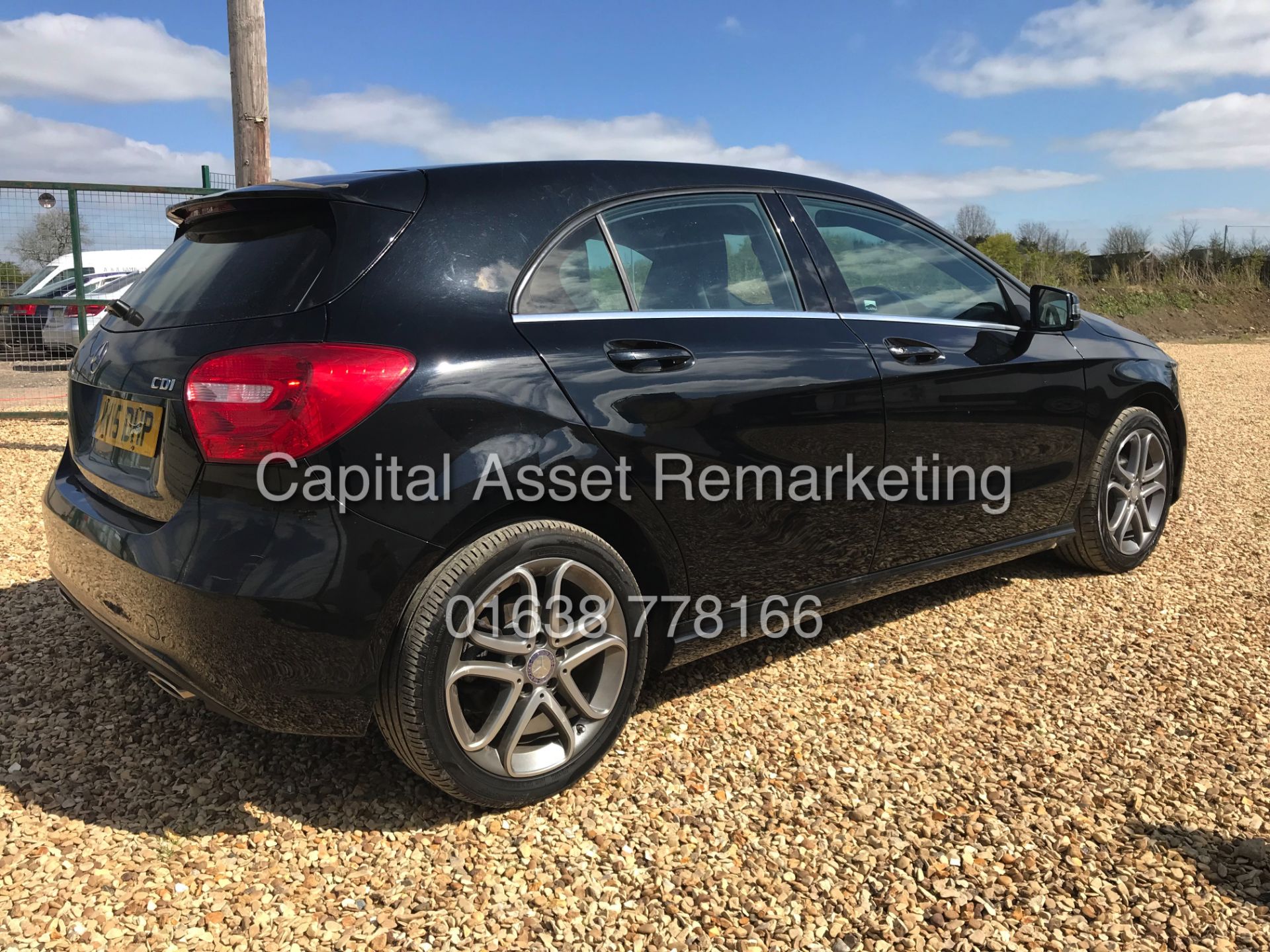 (ON SALE) MERCEDES A180d "SPORT" (15 REG) ONLY 1 OWNER FSH - SAT NAV - LEATHER - AIR CON - CRUISE - Bild 6 aus 21