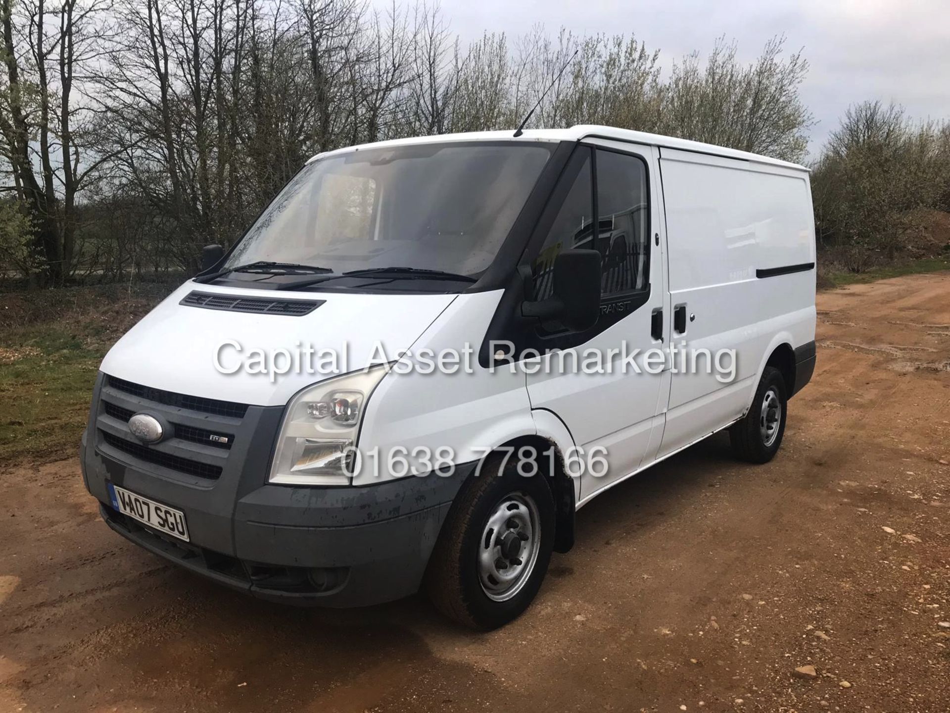 FORD TRANSIT 2.2TDCI T260 (07 REG - NEW SHAPE) 3 SEATER - FACTORY BULKHEAD - SIDE LOADING DOOR