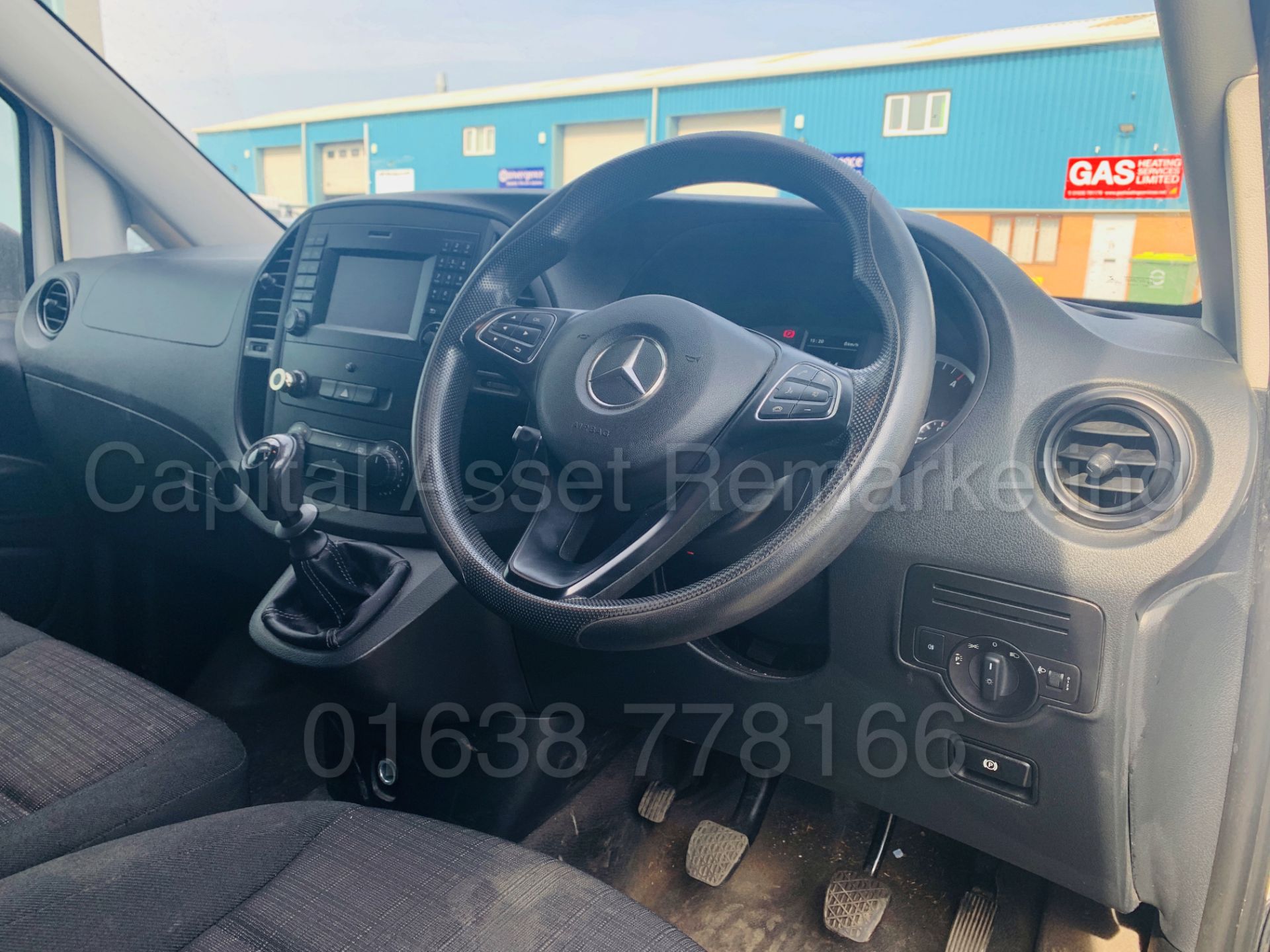 (ON SALE) MERCEDES-BENZ VITO 111 CDI *LWB - PANEL VAN* (2016) '1.6 CDI - 114 BHP -6 SPEED' (1 OWNER) - Image 27 of 37