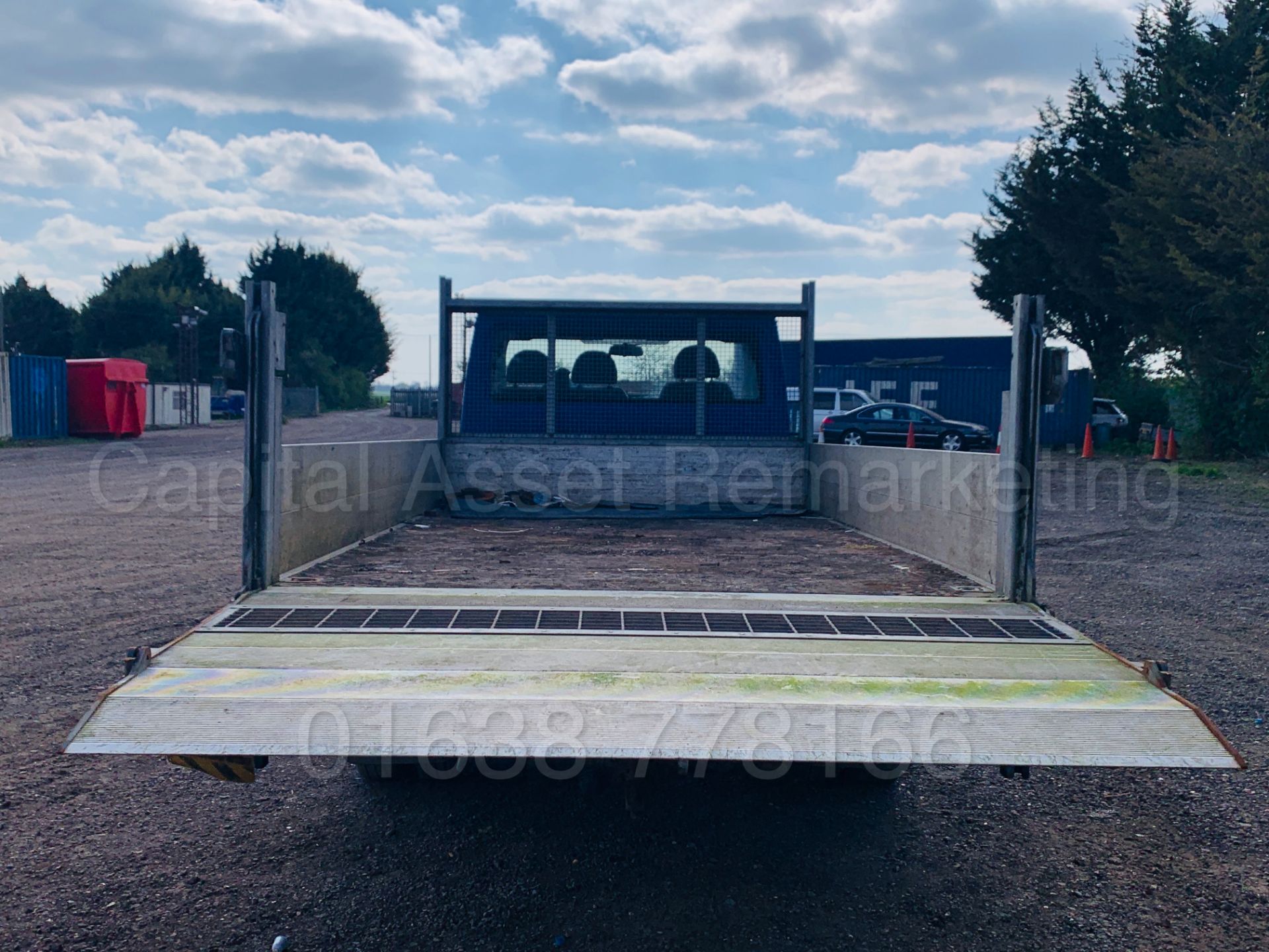 FORD TRANSIT T350L RWD *LWB - DROPSIDE TRUCK* (2008 MODEL) '2.4 TDCI- 115 BHP-6 SPEED' **TAIL-LIFT** - Image 18 of 31