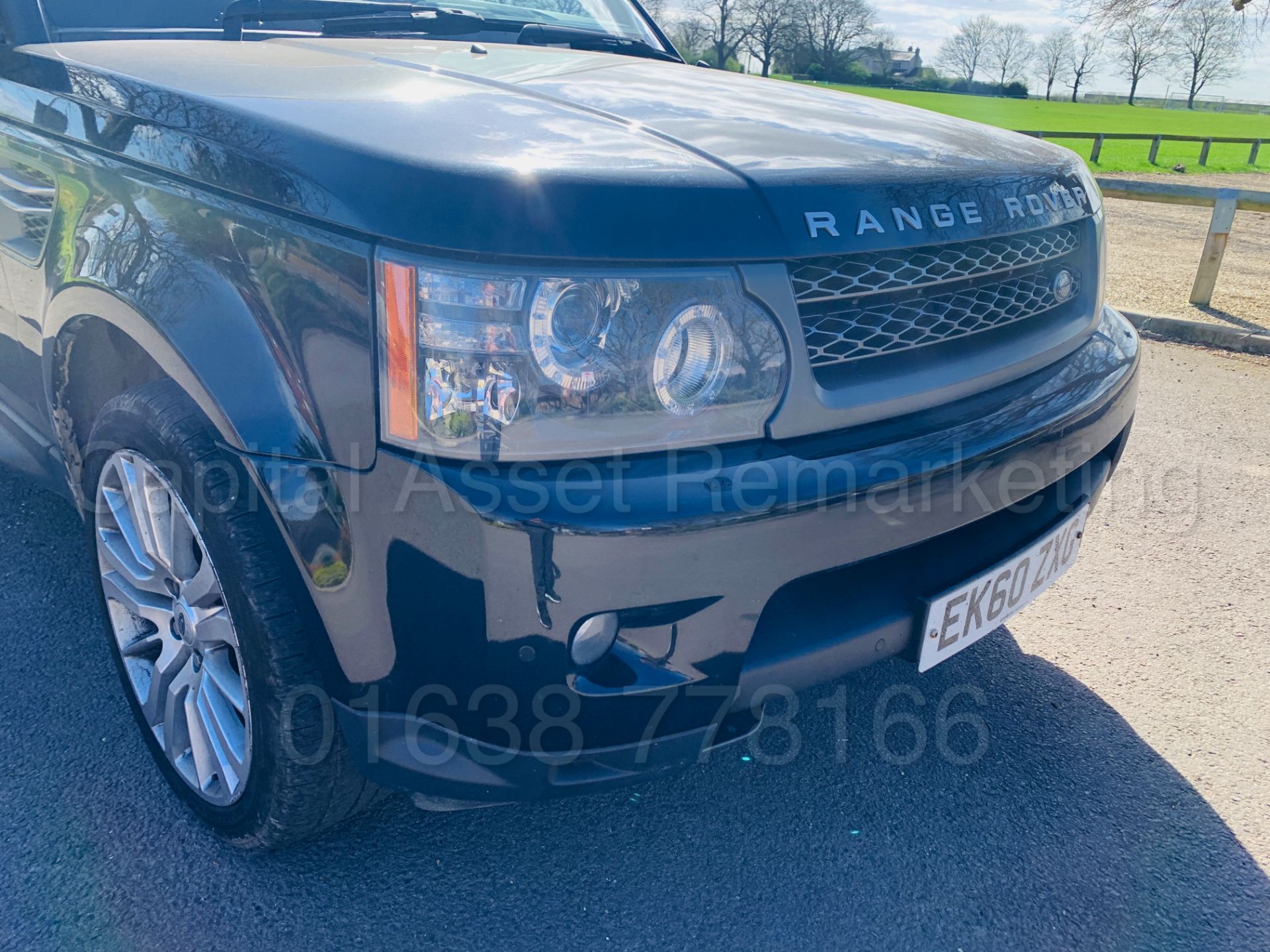 RANGE ROVER SPORT *HSE EDITION* (2011 MODEL) '3.0 TDV6 - AUTO' *LEATHER - SAT NAV* (HUGE SPEC) - Image 14 of 53