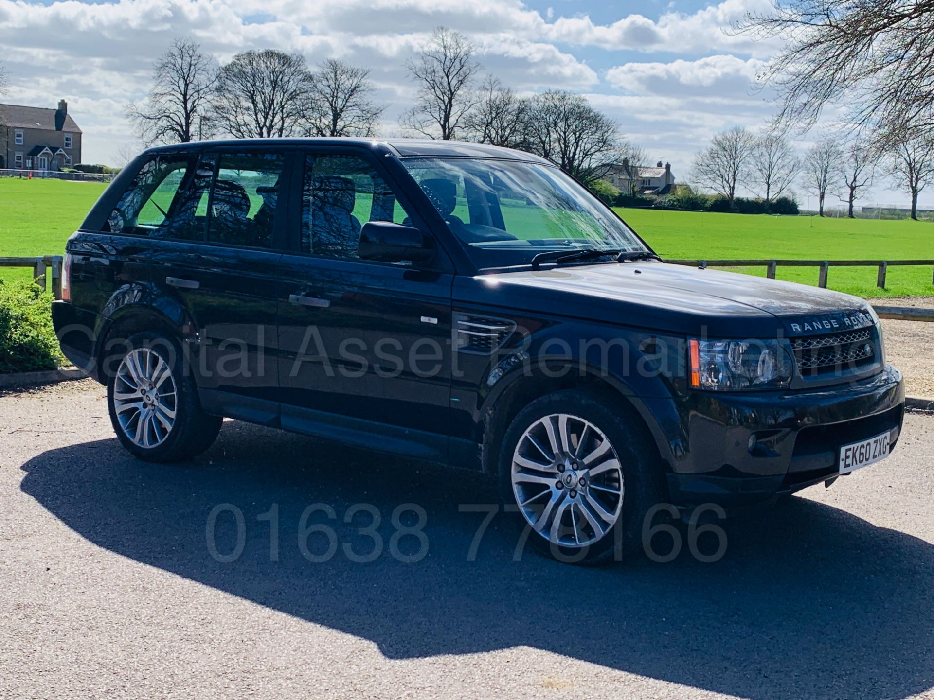 RANGE ROVER SPORT *HSE EDITION* (2011 MODEL) '3.0 TDV6 - AUTO' *LEATHER - SAT NAV* (HUGE SPEC) - Image 9 of 53