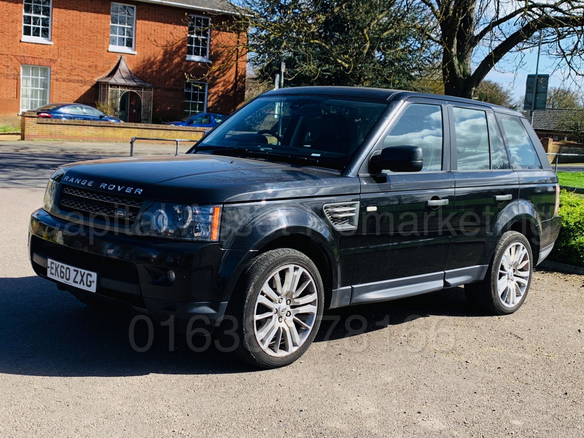 RANGE ROVER SPORT *HSE EDITION* (2011 MODEL) '3.0 TDV6 - AUTO' *LEATHER - SAT NAV* (HUGE SPEC)