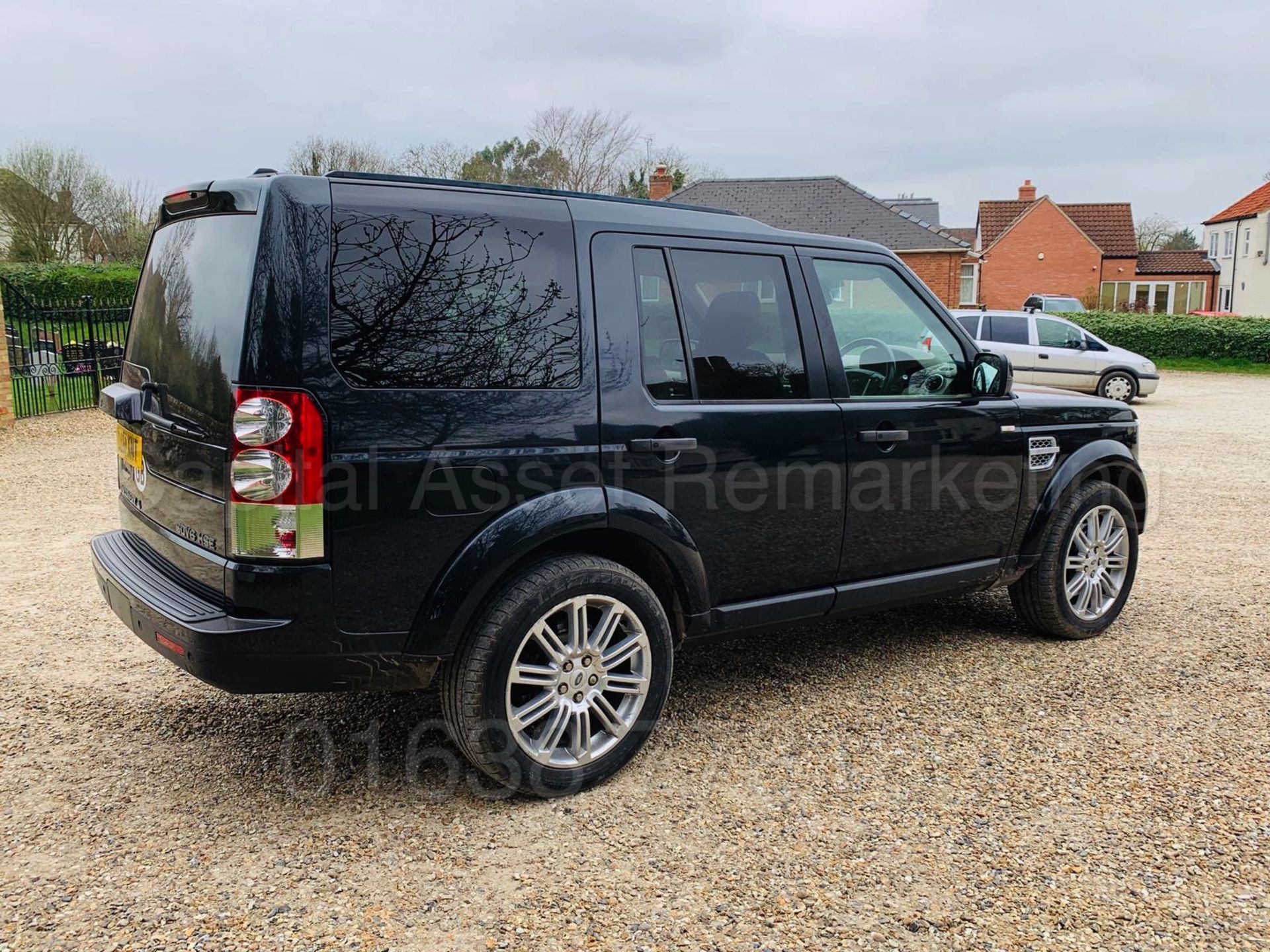 LAND ROVER DISCOVERY *HSE EDITION* 7 SEATER SUV (2012 MODEL) '3.0 SDV6- 8 SPEED AUTO' **HUGE SPEC** - Bild 13 aus 48