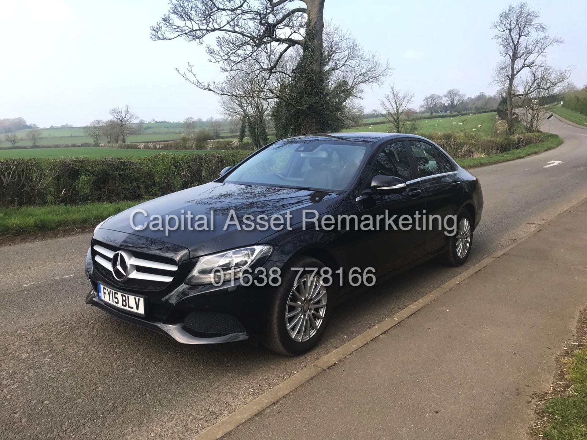 (ON SALE) MERCEDES C220d "SPECIAL EQUIPMENT" (15 REG) 1 OWNER - SAT NAV - FULL LEATHER -STOP / START - Bild 3 aus 14