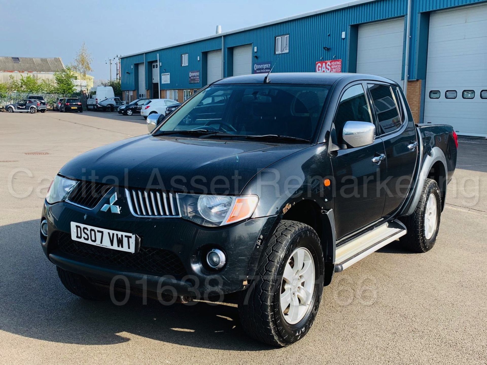 MITSUBISHI L200 *ELEGANCE* D/CAB PICK-UP (2007) '2.5 DI-D - AUTO' - SAT NAV* (NO VAT - SAVE 20%) - Image 5 of 29