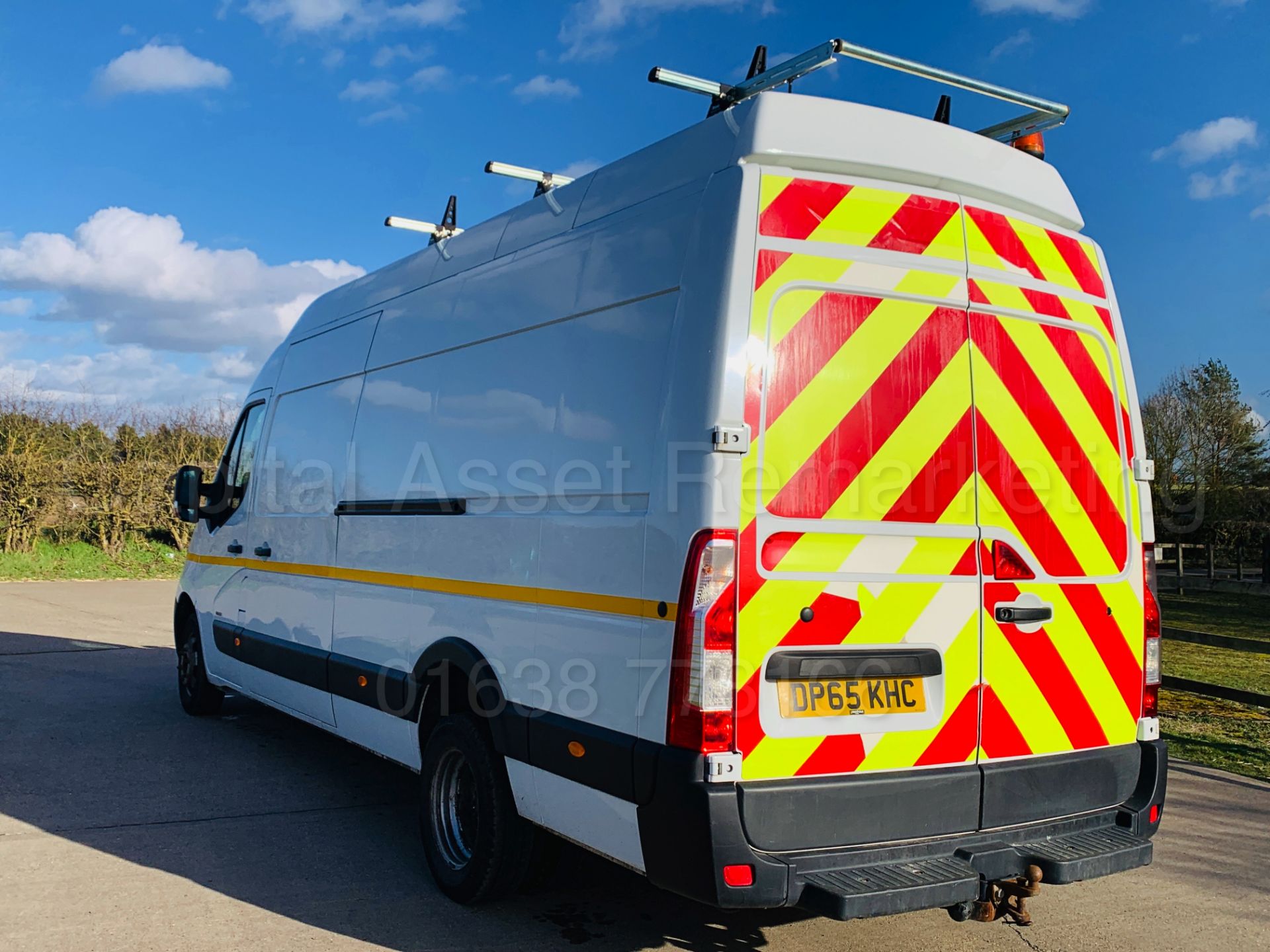 VAUXHALL MOVANO R3500 *L4 - EXTRA LONG WHEEL BASE* (2016 MODEL) '2.3 CDTI - 125 BHP - 6 SPEED' - Image 9 of 35