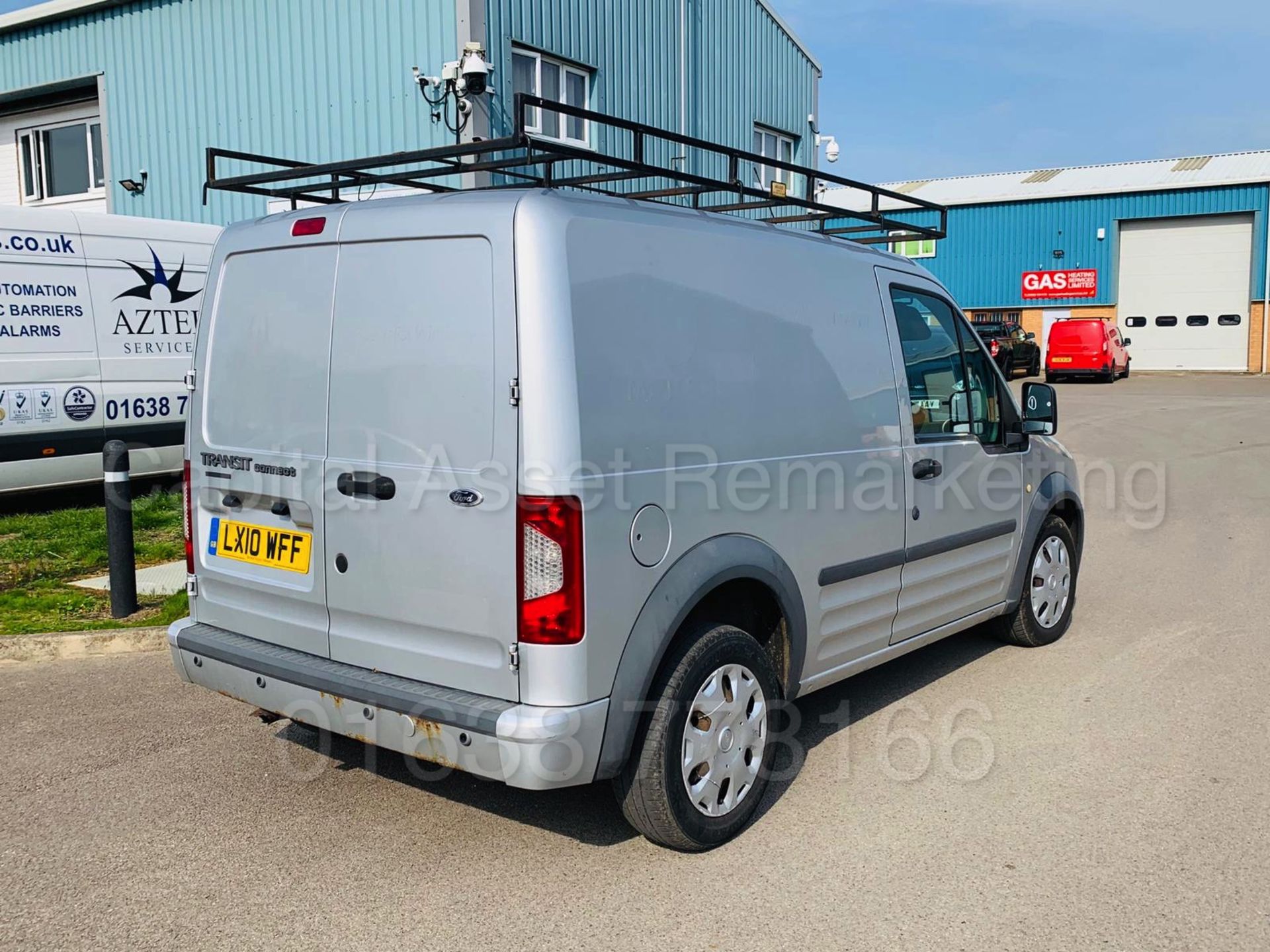 (On Sale) FORD TRANSIT CONNECT *TREND EDITION* (2010 - NEW MODEL) '1.8 TDCI - 90 BHP' **AIR CON** - Image 6 of 26
