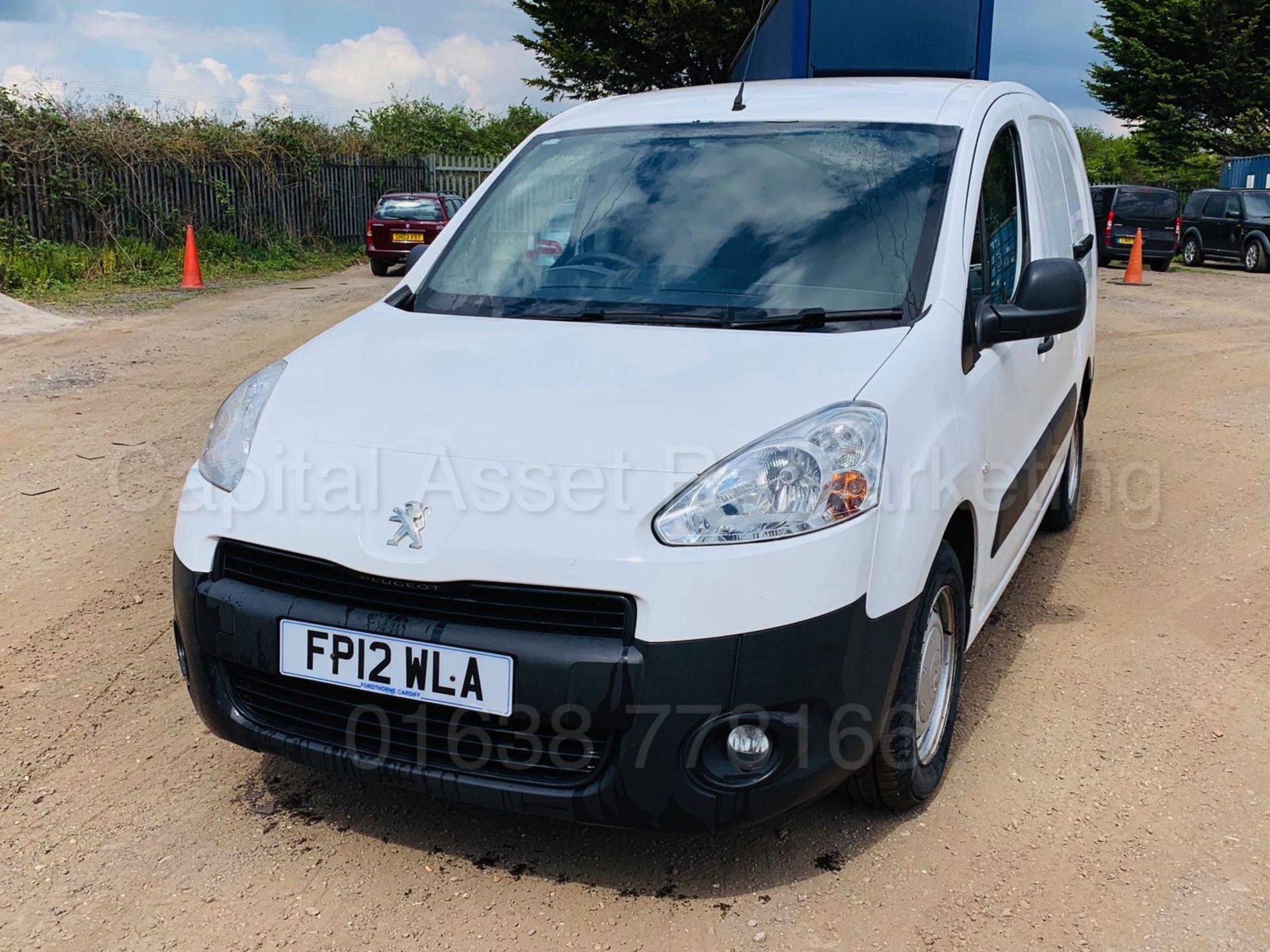 PEUGEOT PARTNER *LCV - LWB 5 SEATER CREW VAN* (2012) '1.6 HDI - 90 BHP - 5 SPEED' (LOW MILES) - Image 5 of 21