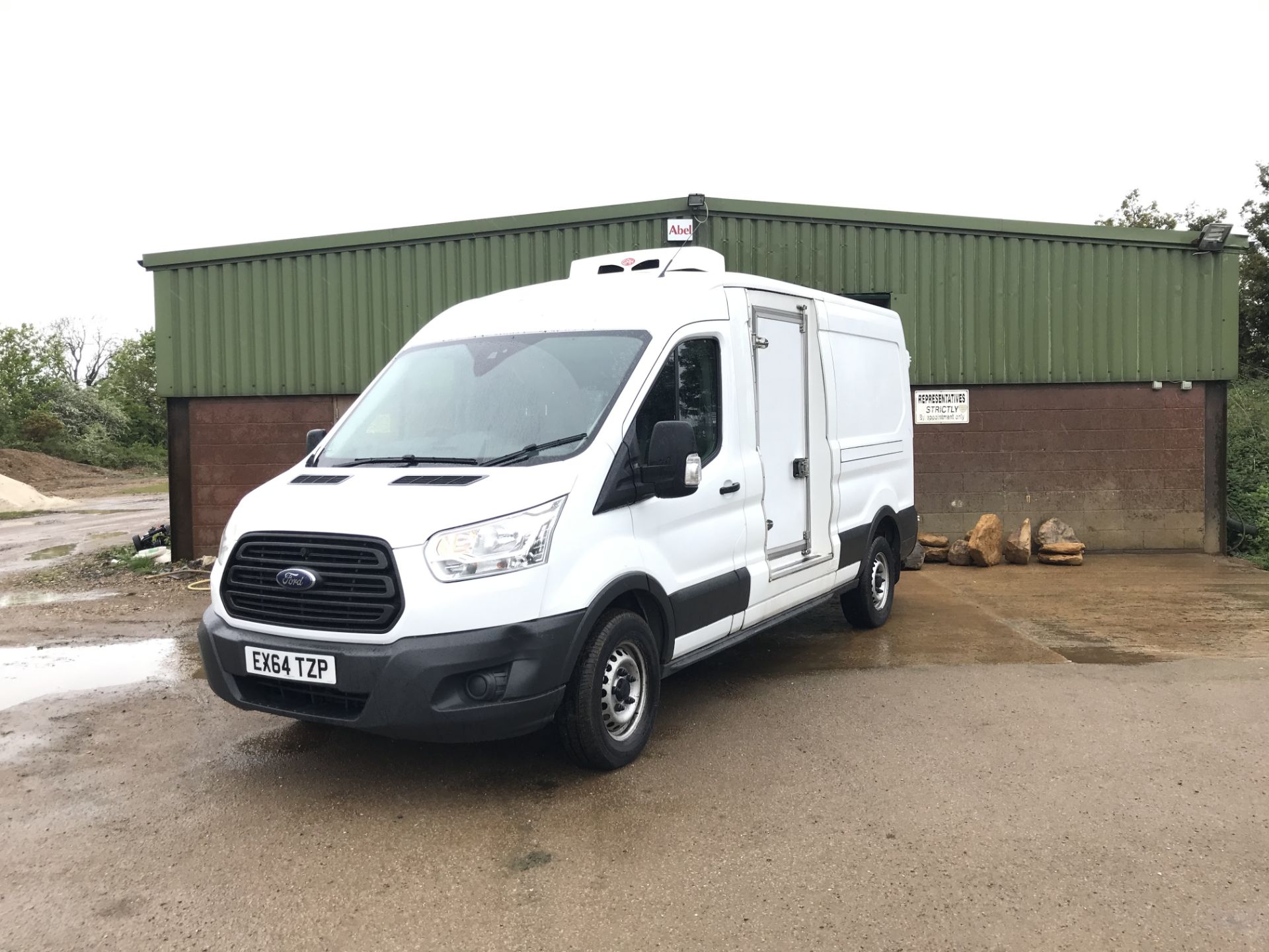 FORD TRANSIT T350L (125) LWB FRIDGE / FREEZER VAN - 1 OWNER (2015 REG) "GAH UNIT" SAT NAV - LOOK!