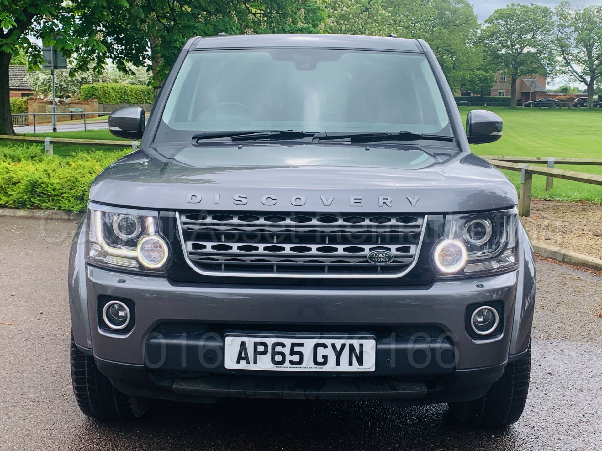 (On Sale) LAND ROVER DISCOVERY 4 *SE EDITION* (65 REG) '3.0 SDV6 - 255 BHP - 8 SPEED AUTO' (1 OWNER) - Image 4 of 57