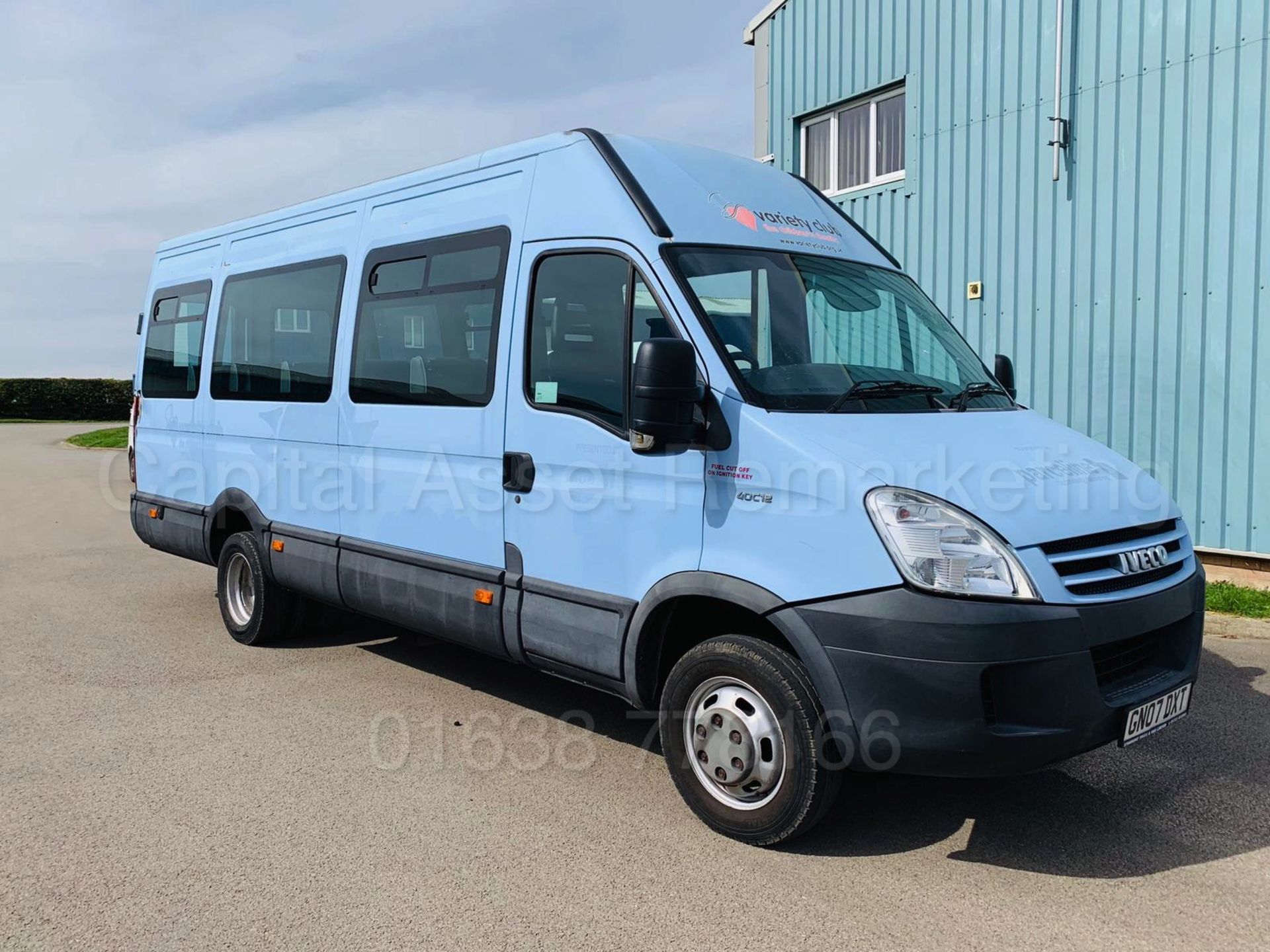 IVECO DAILY 40C12 *LWB - 16 SEATER MINI-BUS / COACH* (2007) *QUICK RELEASE SEATS* (ONLY 11K MILES)