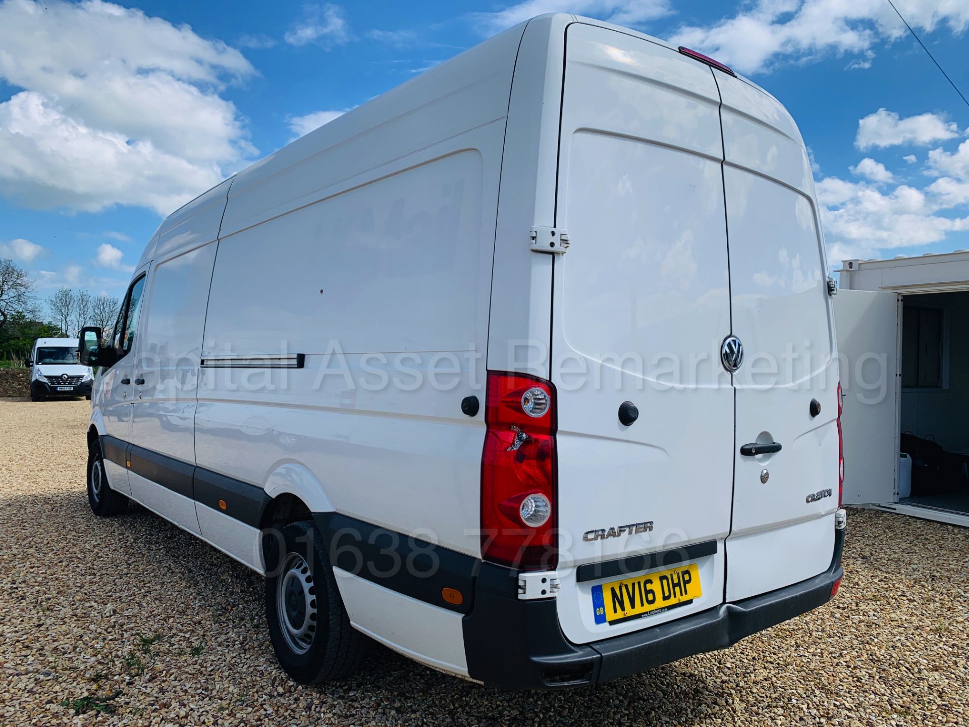 On Sale VOLKSWAGEN CRAFTER CR35 *LWB HI-ROOF* (2016) '2.0 TDI - 6 SPEED' (1 OWNER) *LEZ COMPLIANT* - Image 4 of 34